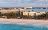 Flamingo Cancún Resort