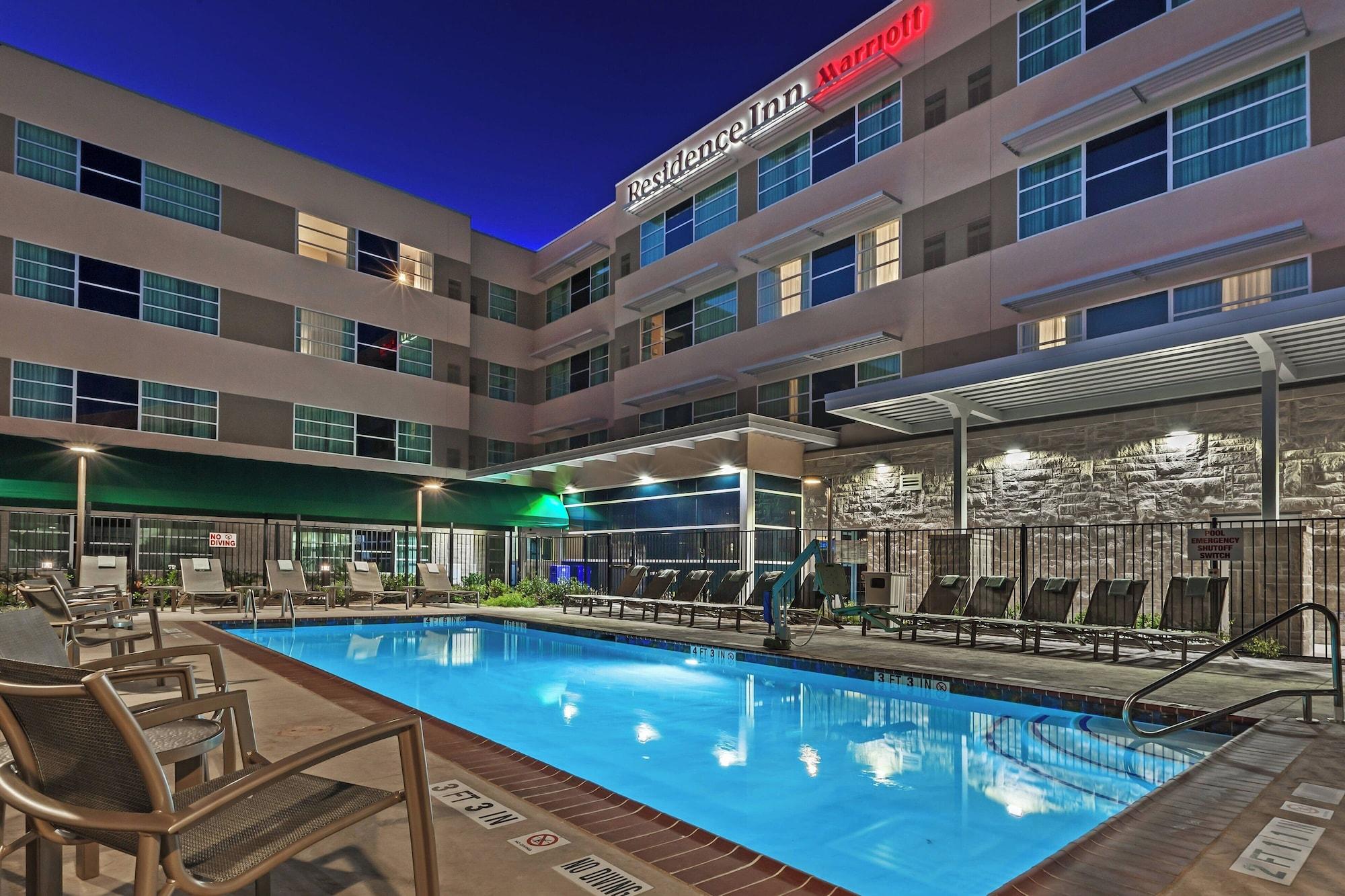 Vista Piscina Residence Inn by Marriott Austin Northwest/The Domain Area