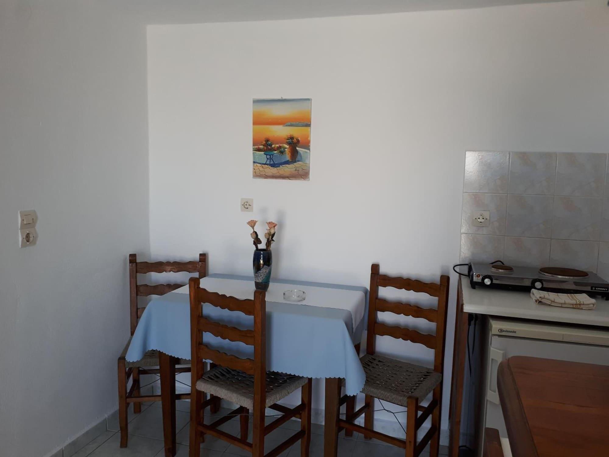 Equipamiento de Habitación Paradisos Oia