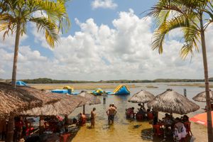 Passeio - Lagoa dos Tambaquis com Day Use