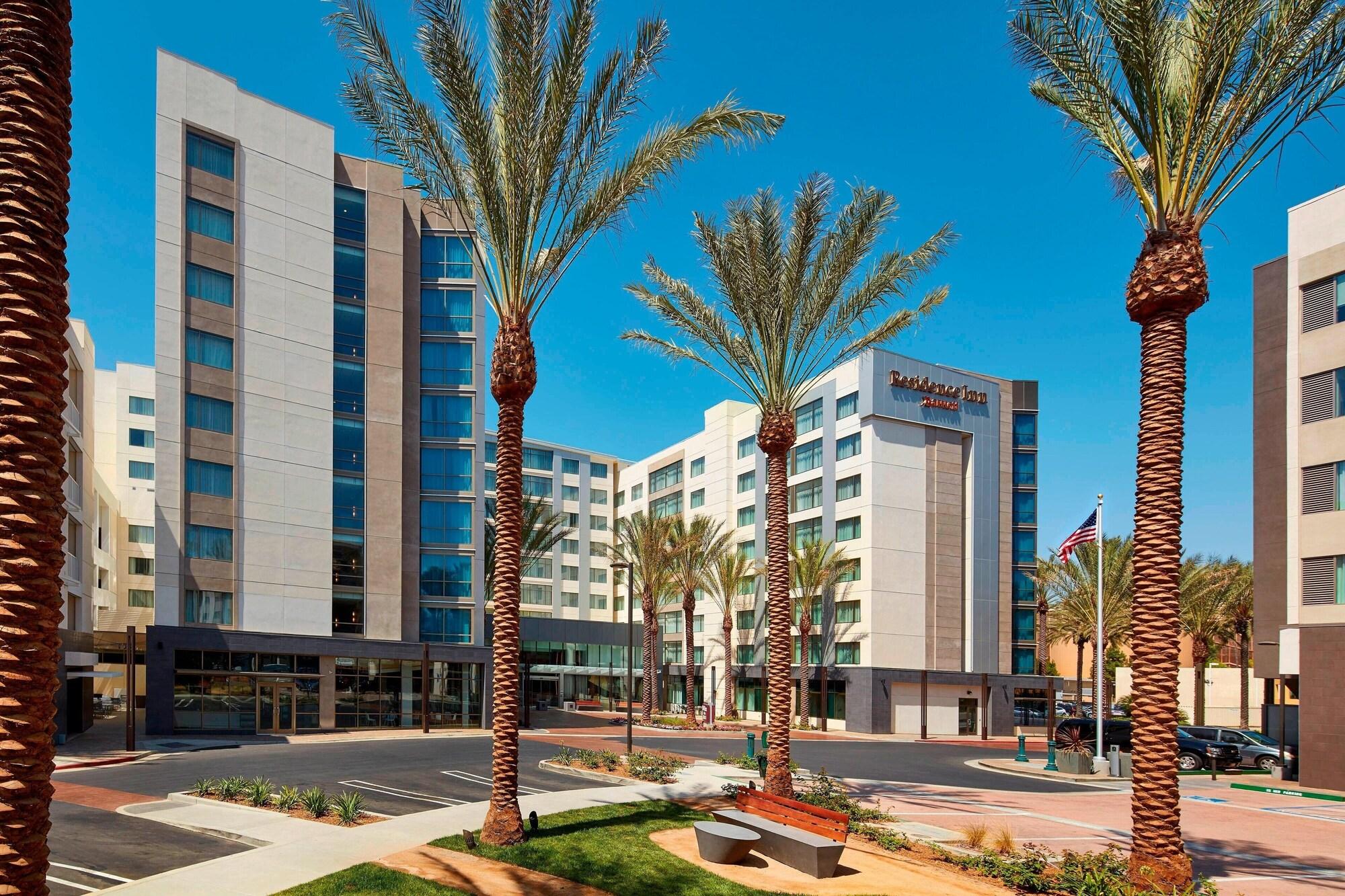Vista Exterior Residence Inn by Marriott at Anaheim Resort/Convention Cntr