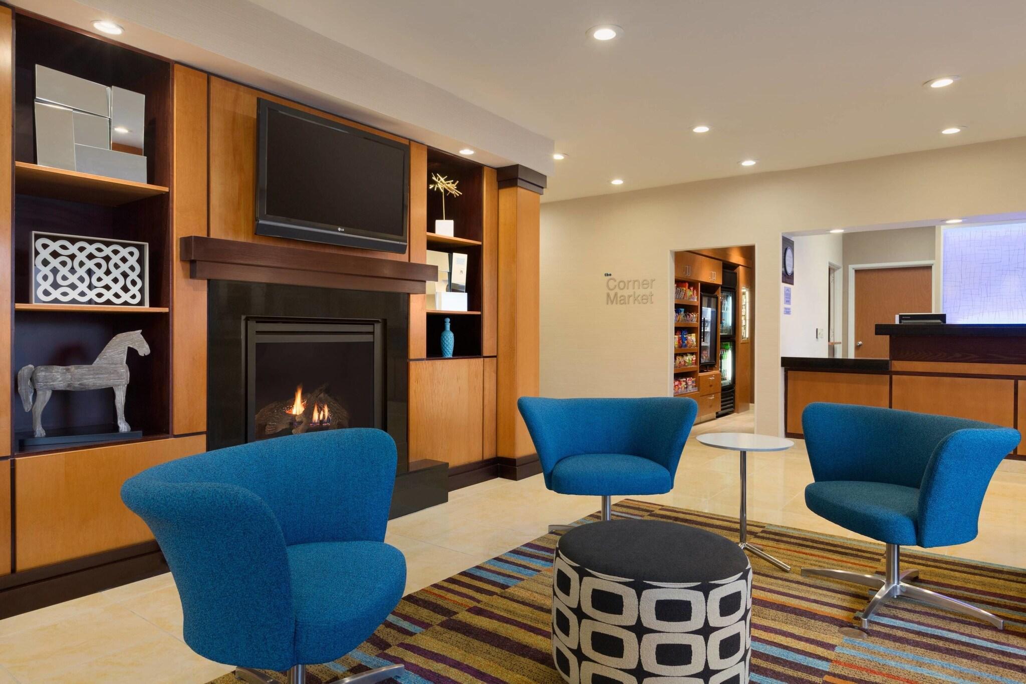 Vista Lobby Fairfield Inn & Suites Bismarck North