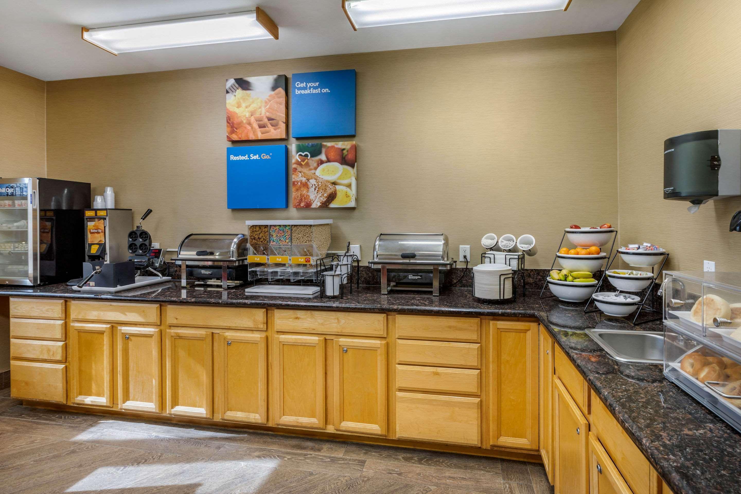 Restaurant Comfort Inn & Suites Murrieta Temecula Wine Country