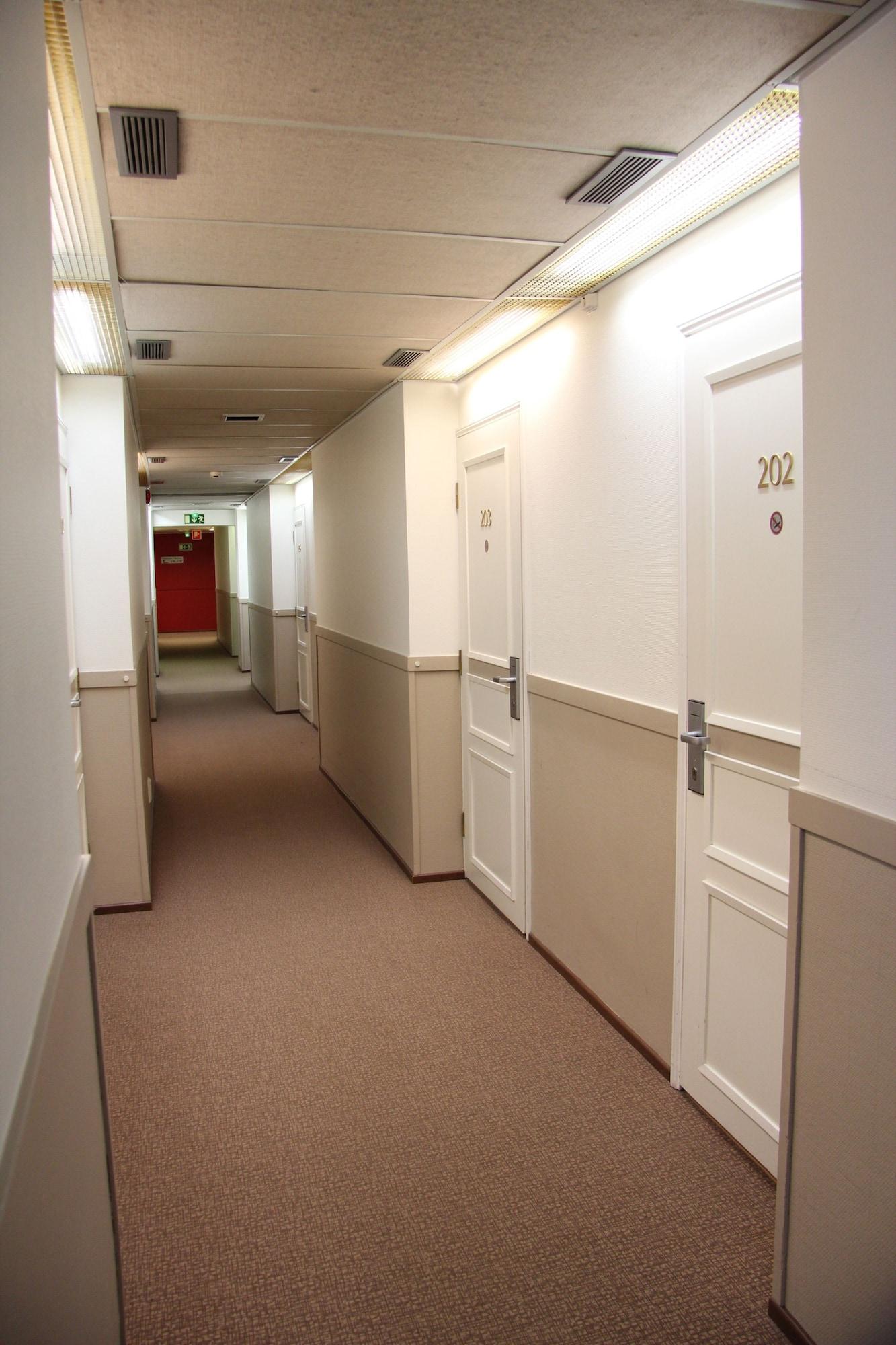 Varios Santa's Hotel Rudolf