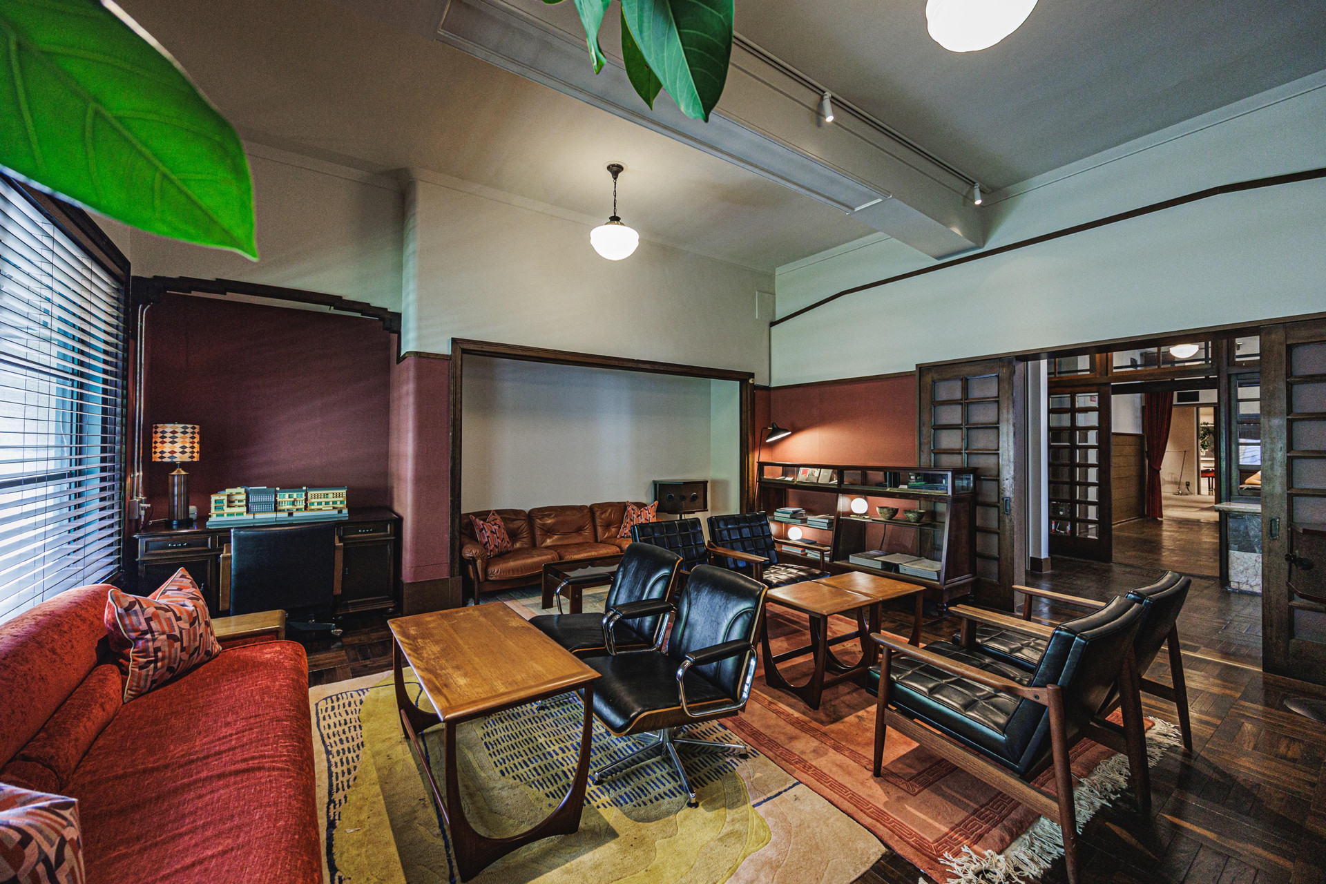 Bar/Salón Marufukuro