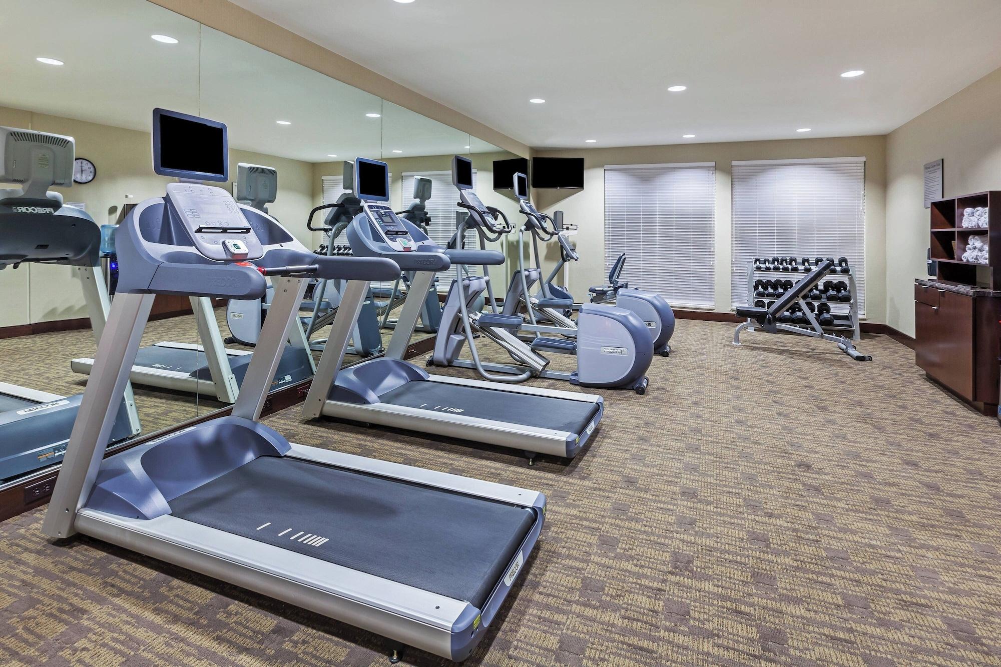 Gimnasio Courtyard Houston I-10 West/Park Row