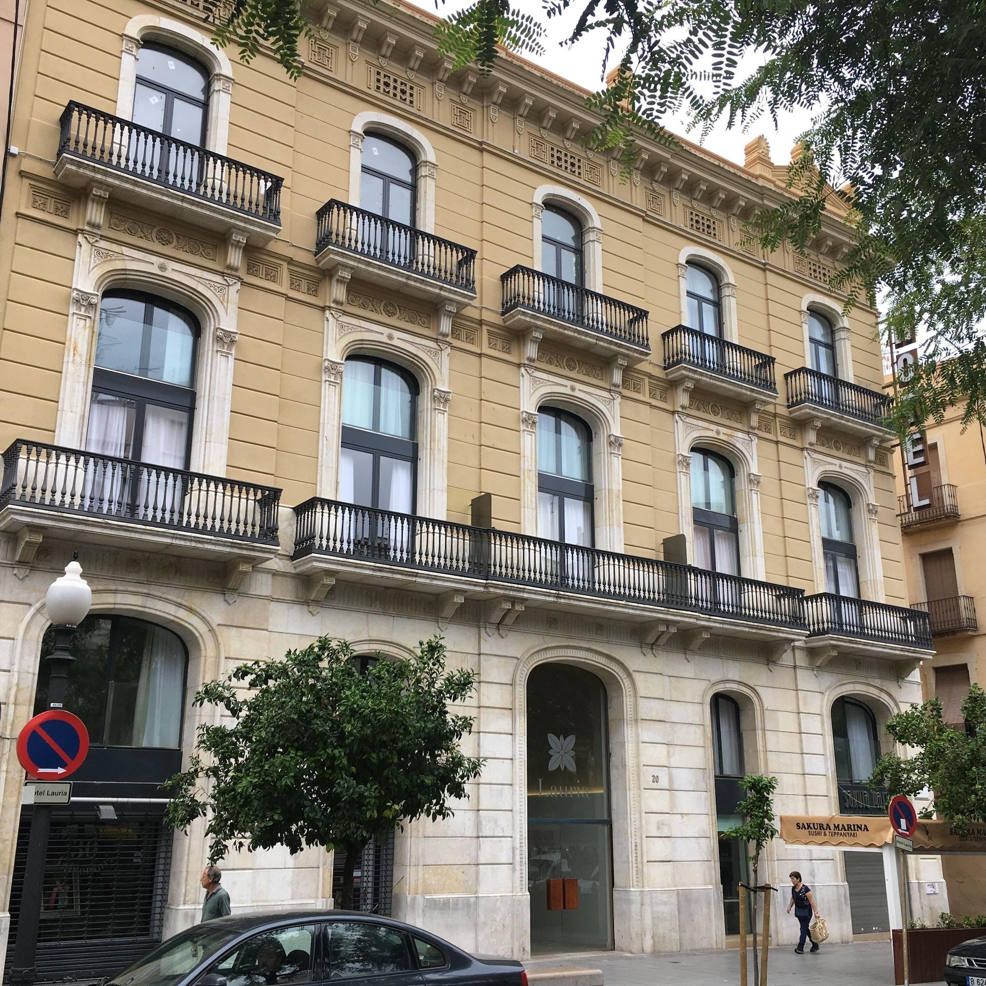 Vista Exterior Hotel Lauria