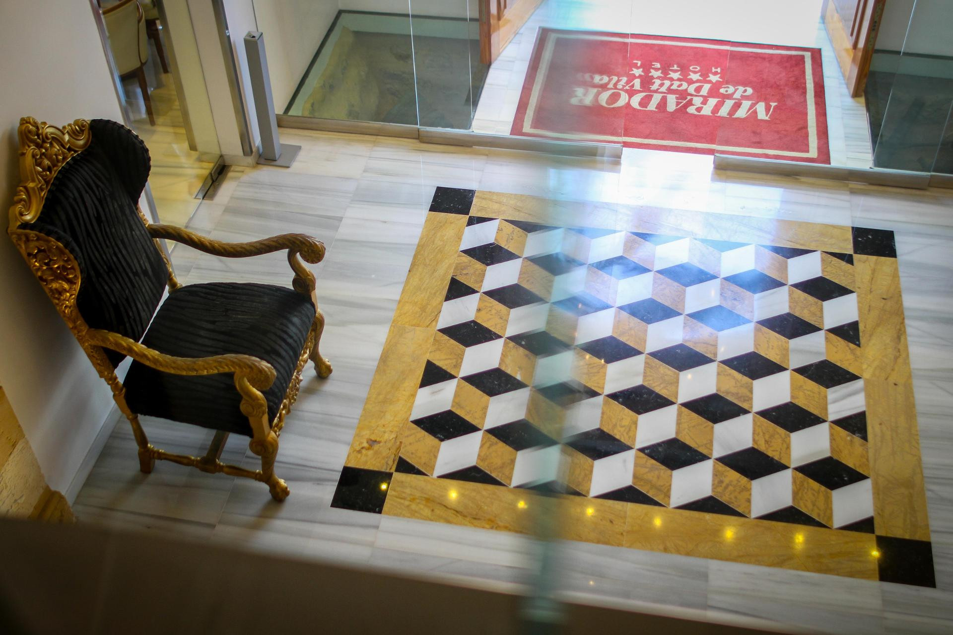 Vista Lobby Mirador De Dalt Vila