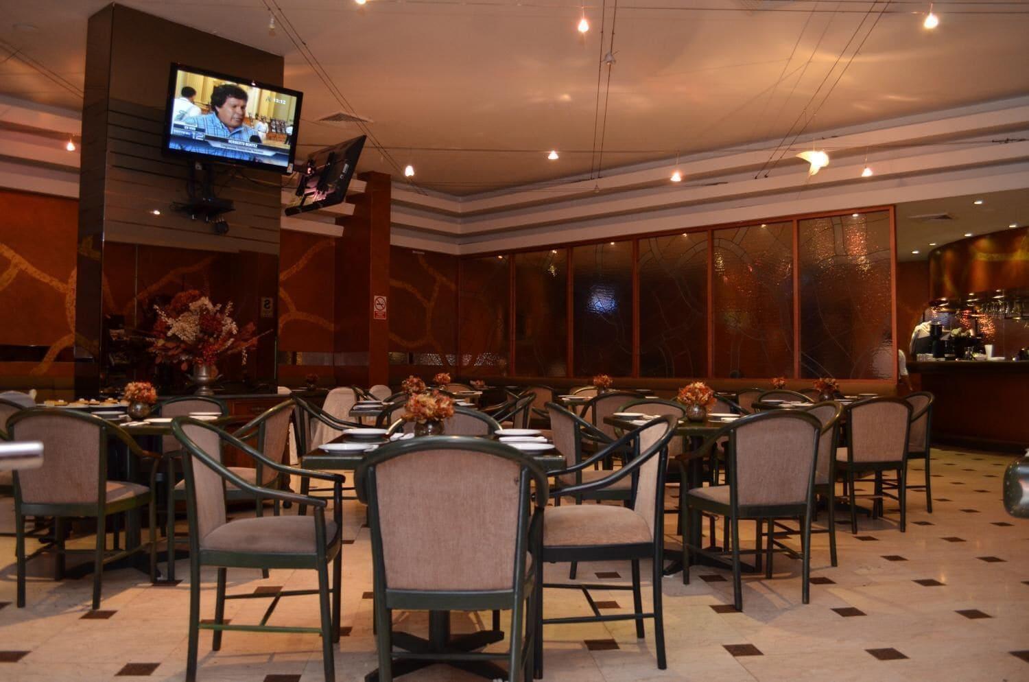 Restaurant Maria Angola Hotel & Centro de Convenciones