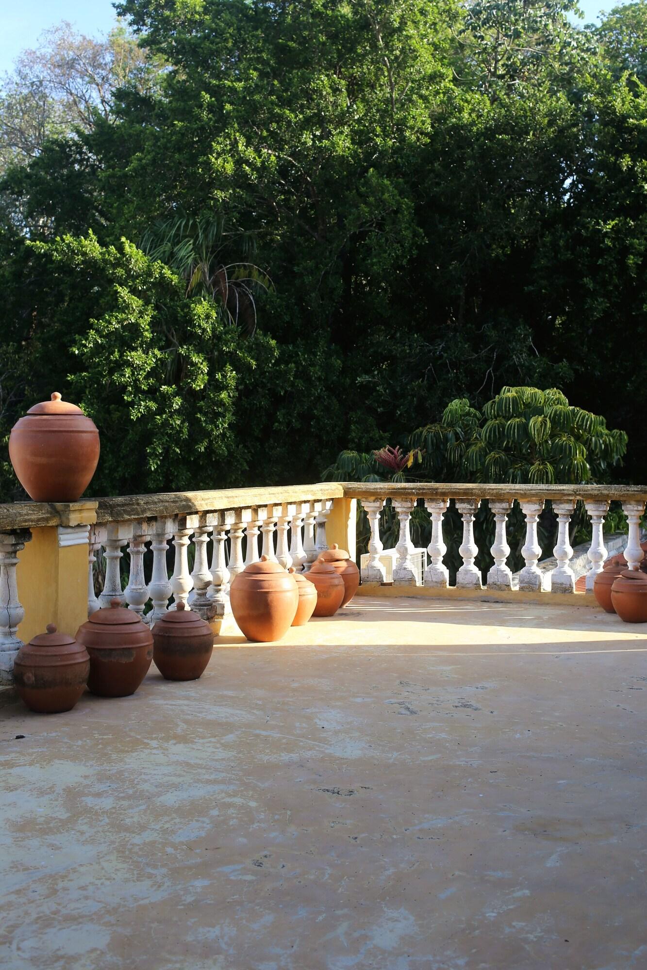 Equipamiento de Habitación Coqui Coqui Casa de los Santos Izamal - THE ONLY ONE SUITE COLLECTION