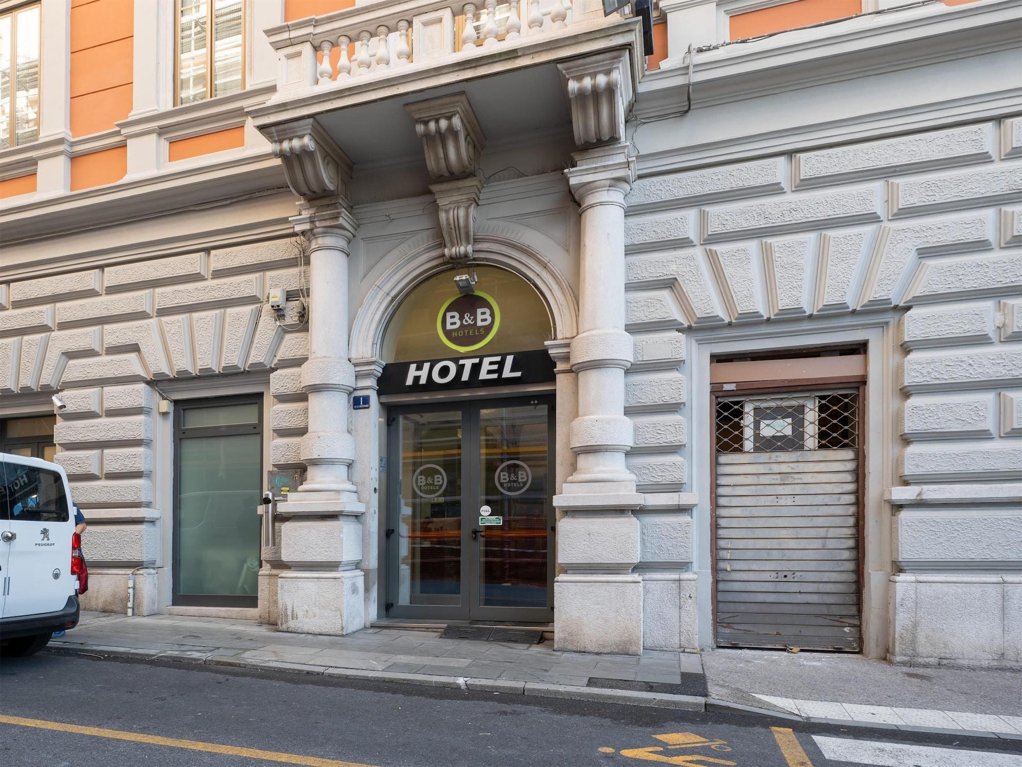 Vista Exterior B&B Hotel Trieste