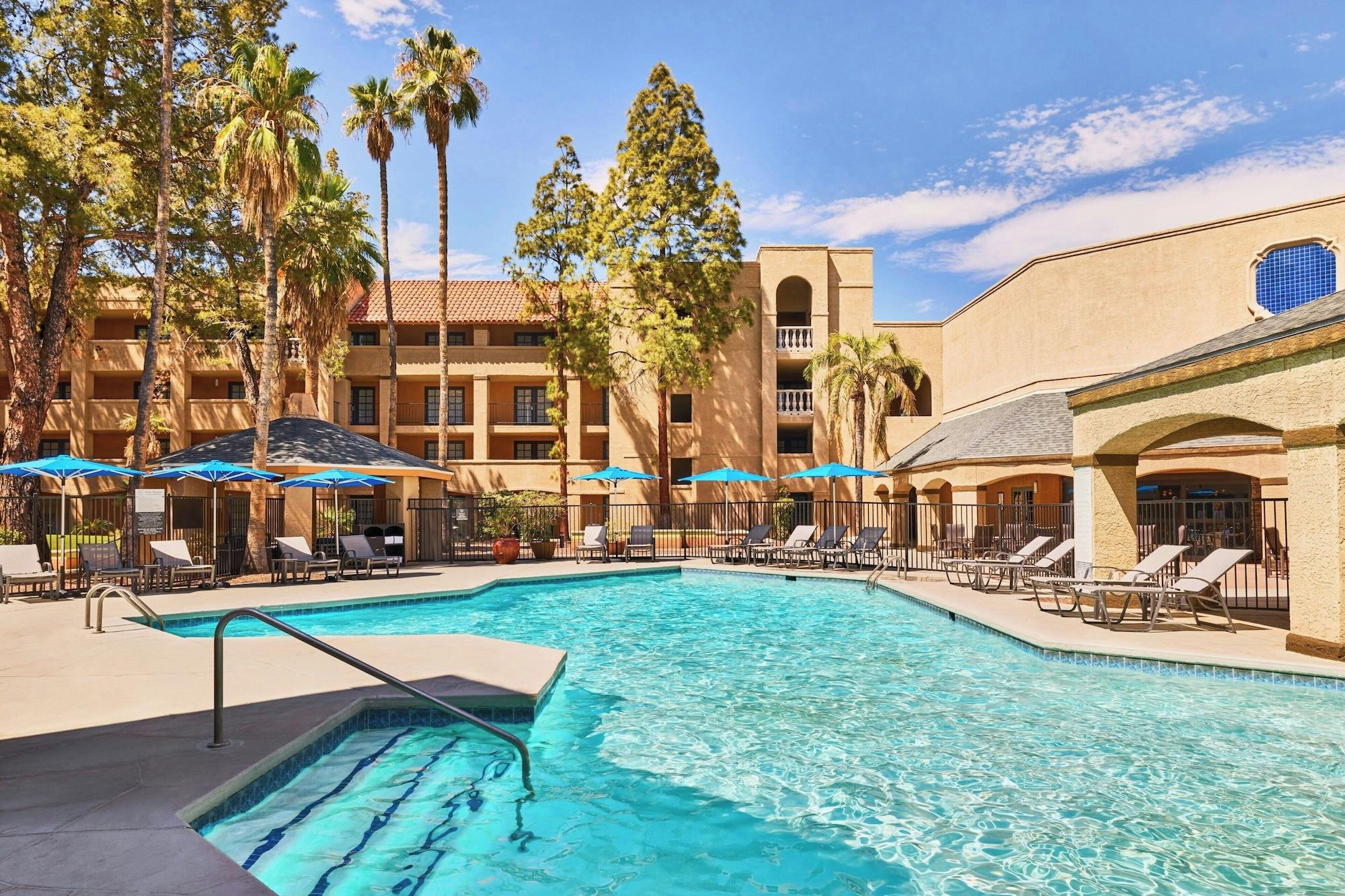 Vista Piscina Sheraton Tucson Hotel and Suites