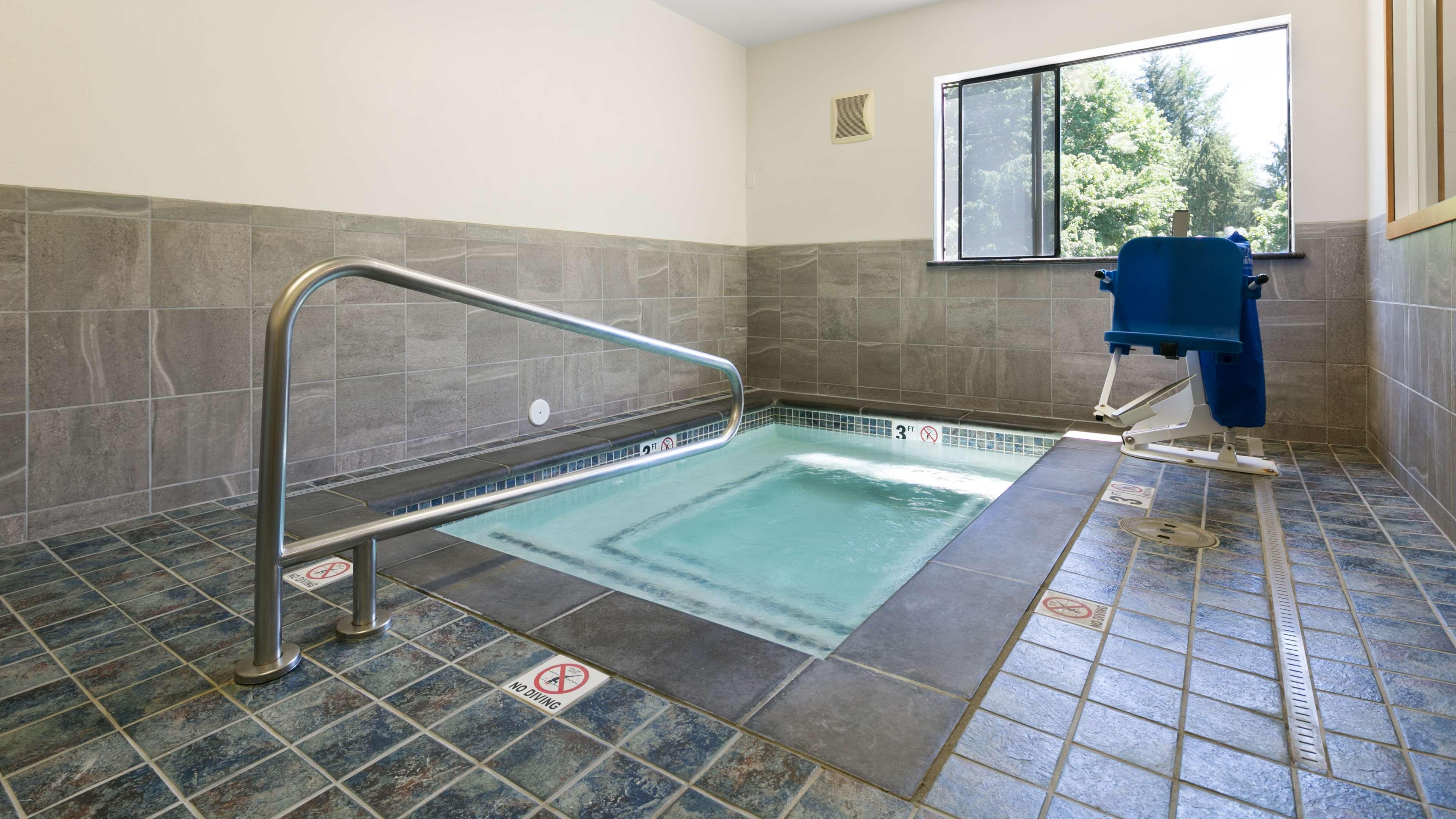 Vista Piscina Best Western Tumwater-Olympia Inn