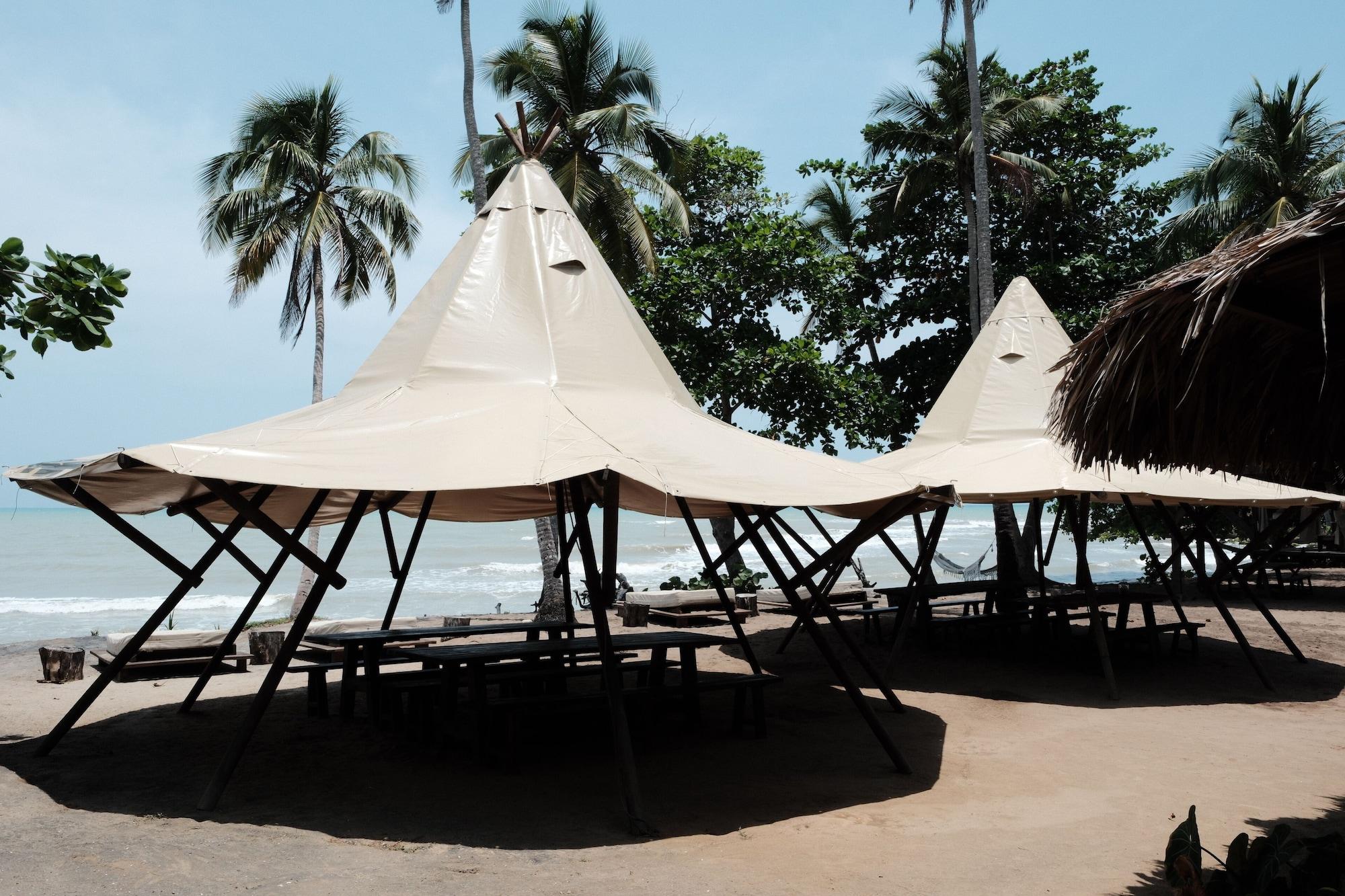 Playa UNÚ Beach