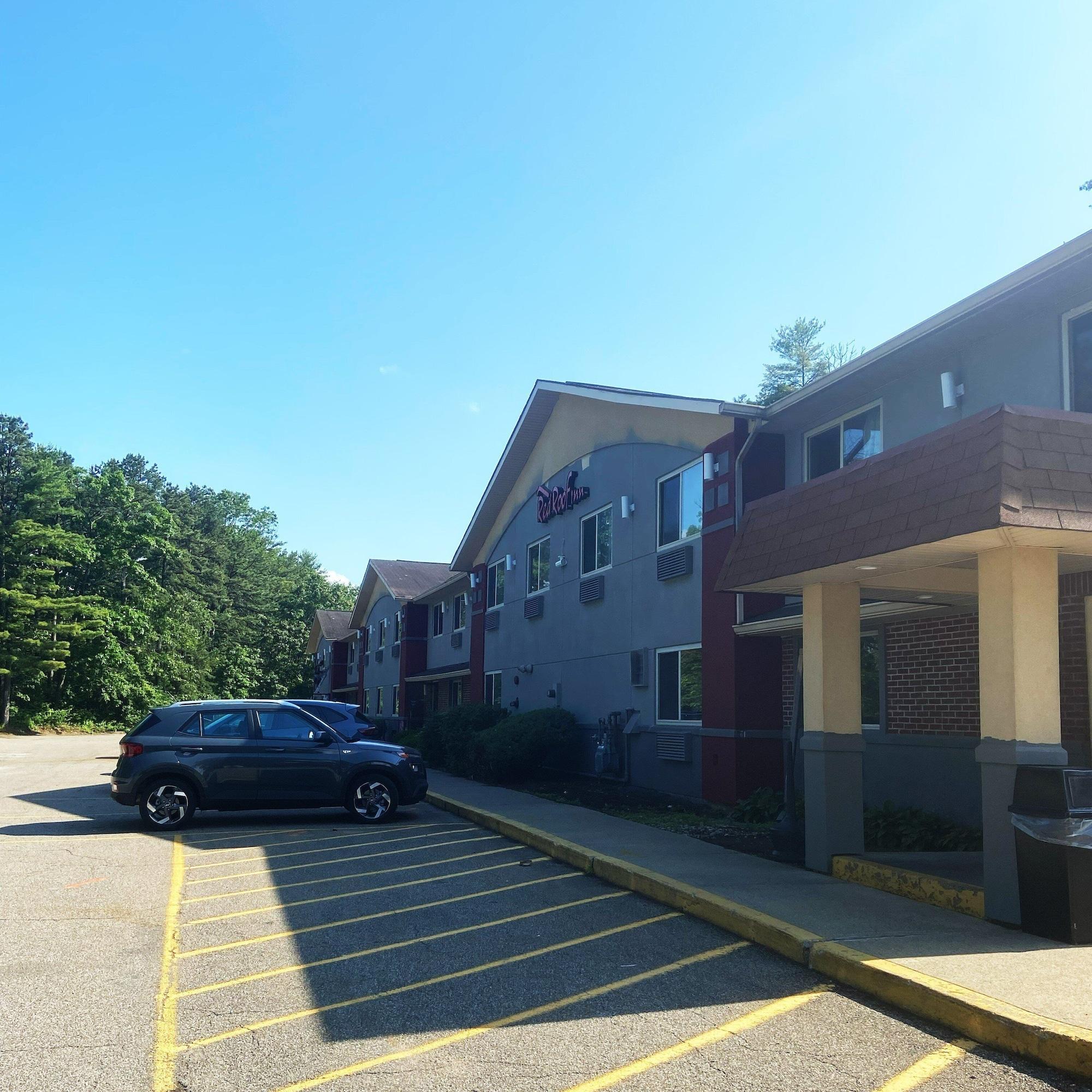 Varios Red Roof Inn Queensbury