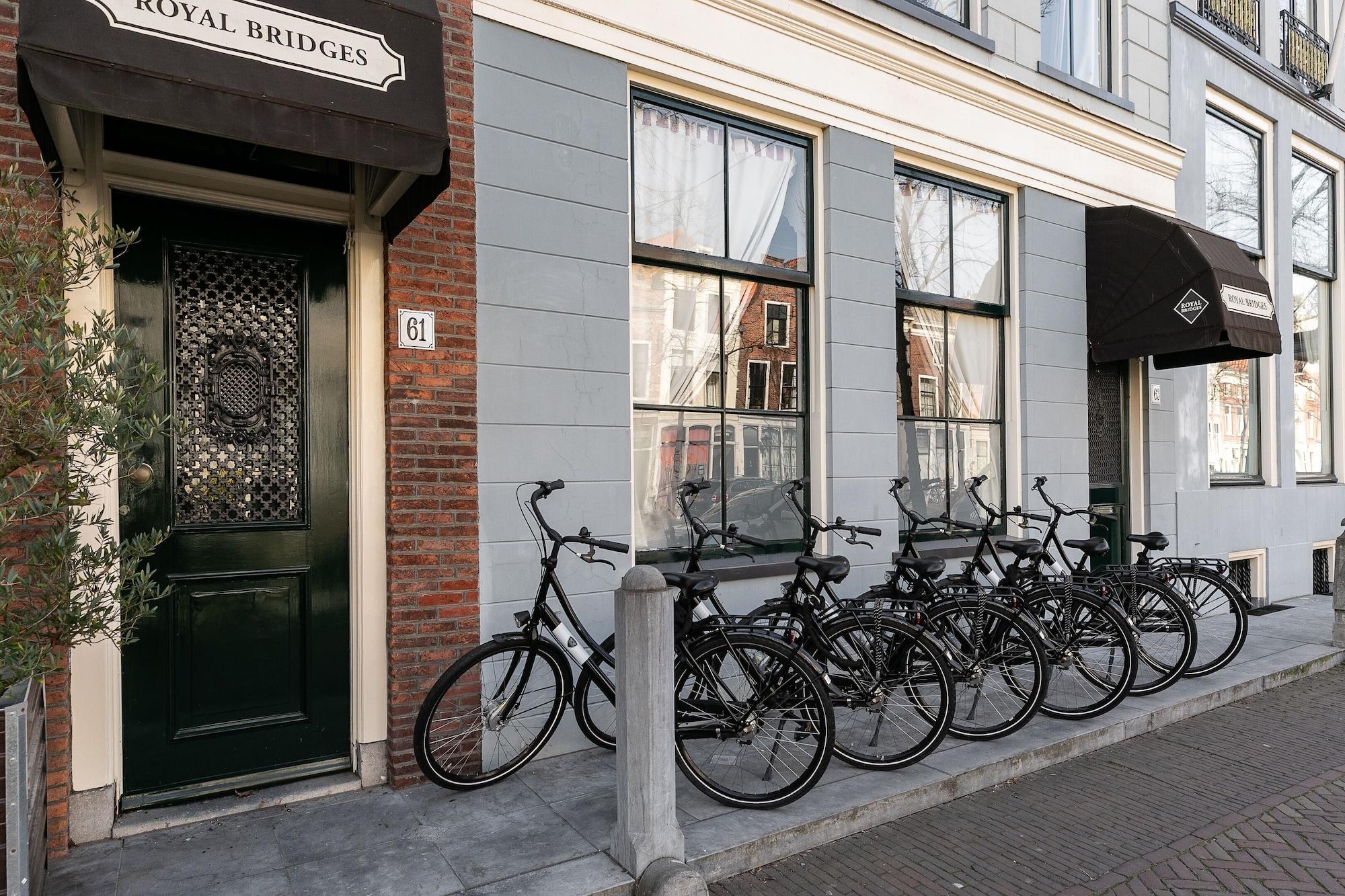 Vista Exterior Hotel Royal Bridges