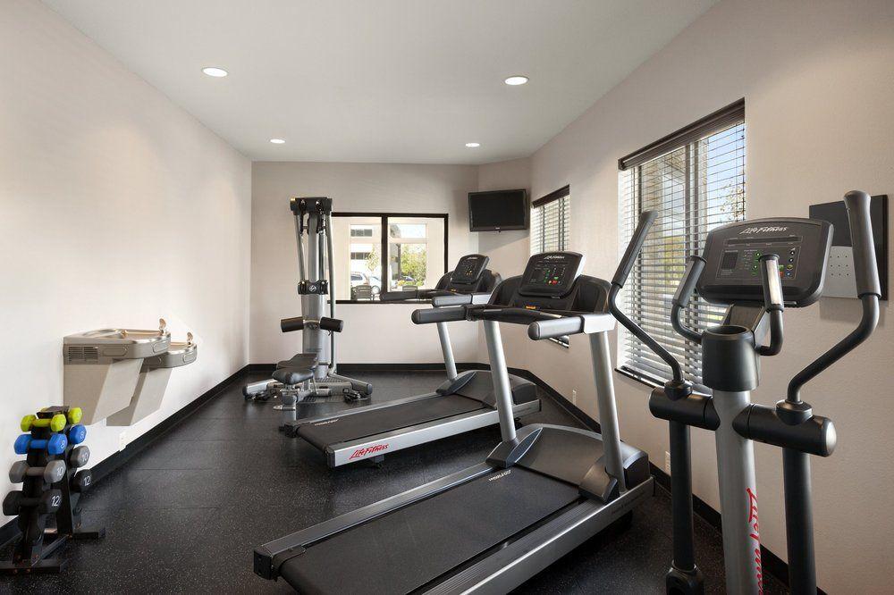 Gimnasio Hampton Inn Dallas-Arlington-DFW-Six Flags