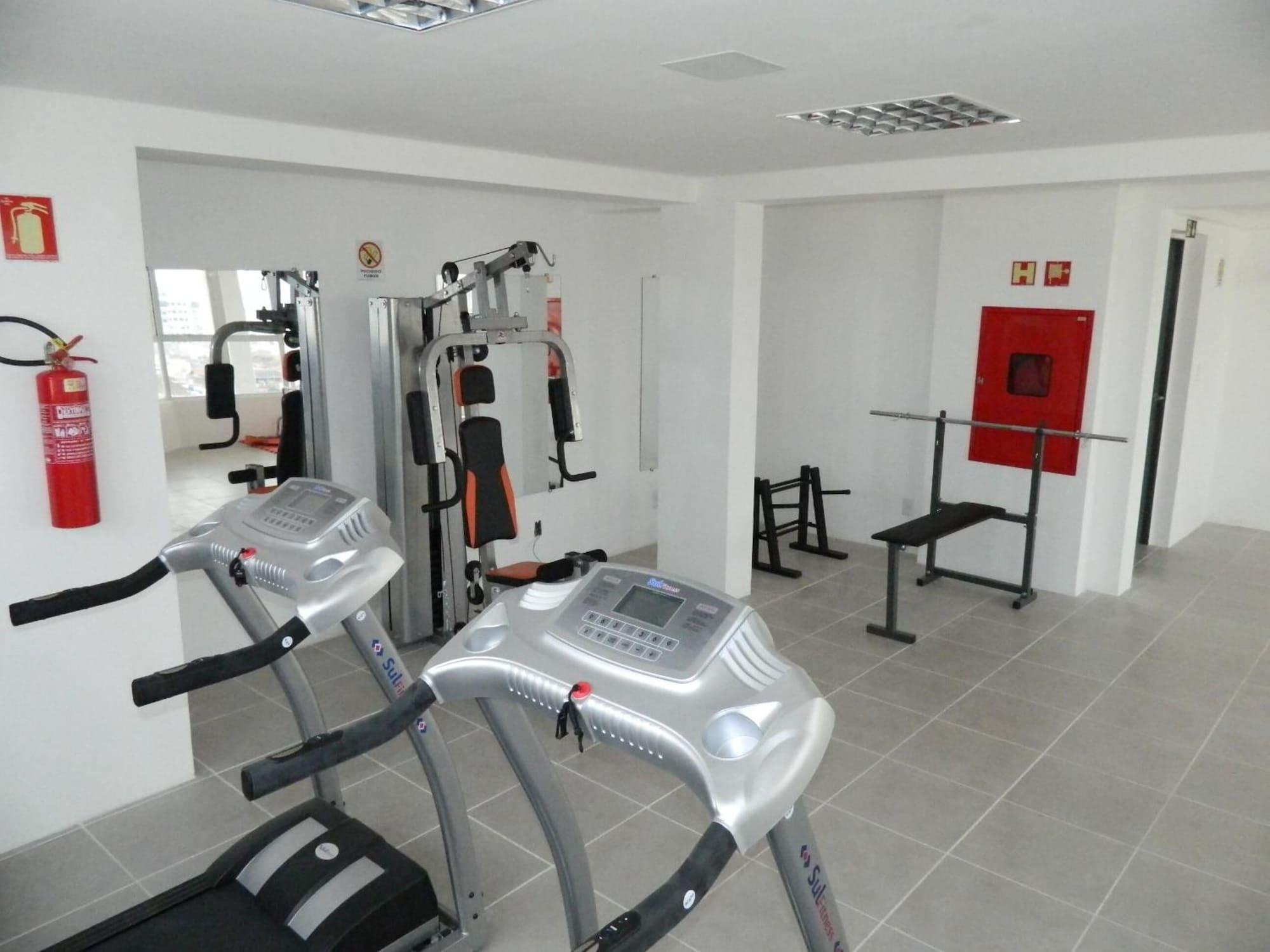 Gimnasio M. Tower Hotel