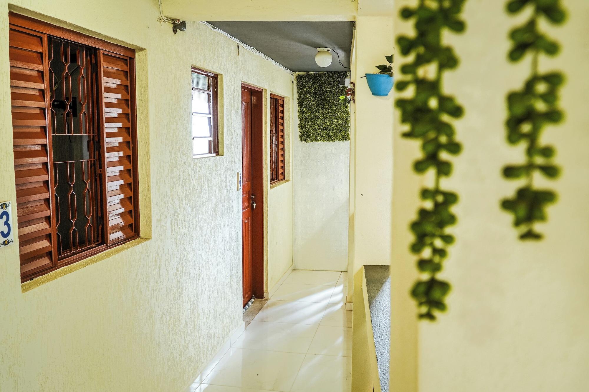 Variados (as) VELINN Pousada Villa Paty 1