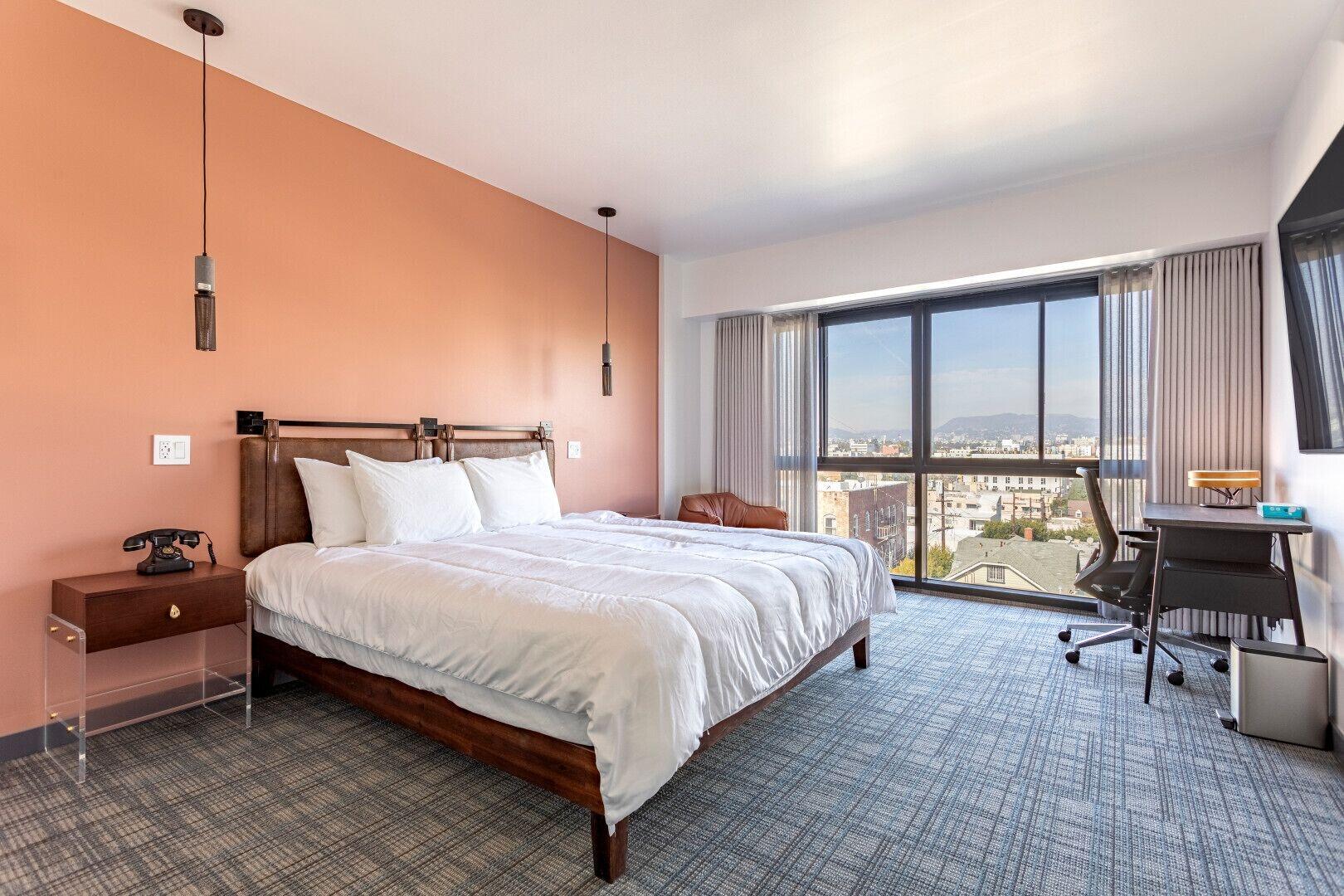 Varios Hotel Koxie