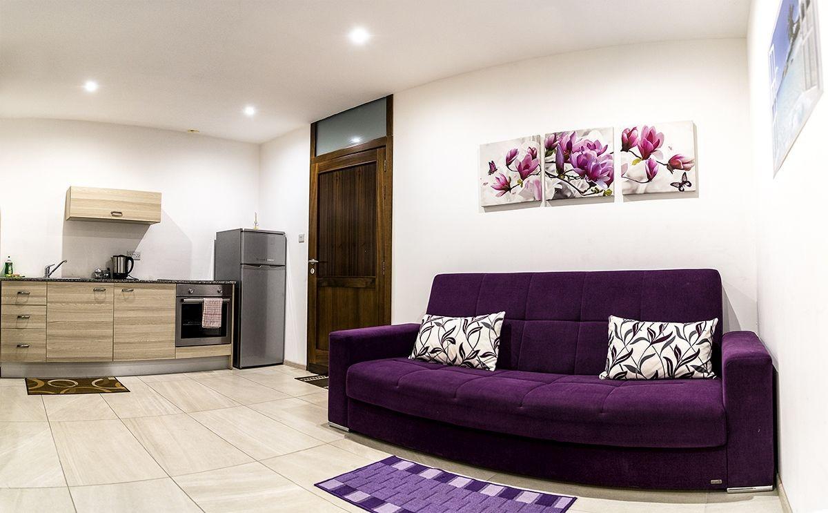 Varios Estrella Lodging