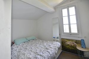 Alquiler Vacacional - Sea view and port. Mont Saint Clair. House of character. 10 people.