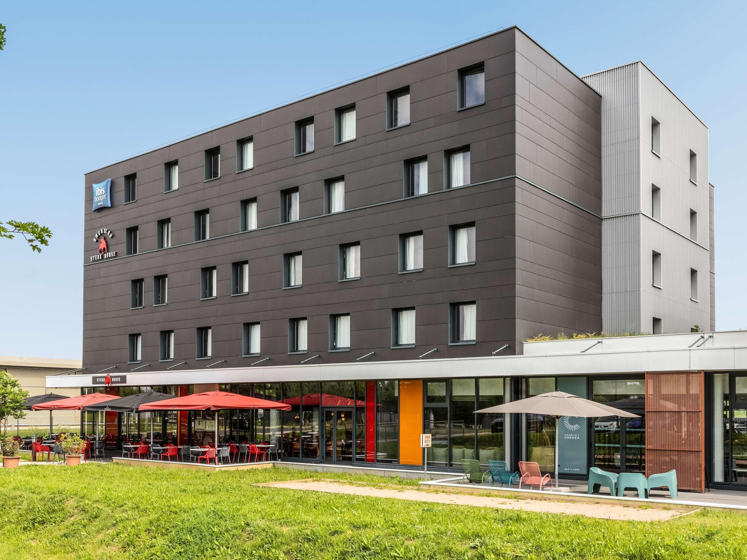 Vista Exterior Ibis Budget Gonesse