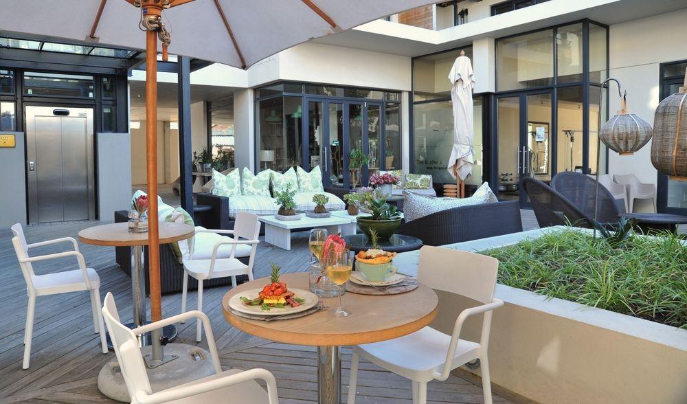 Varios aha The Rex Hotel