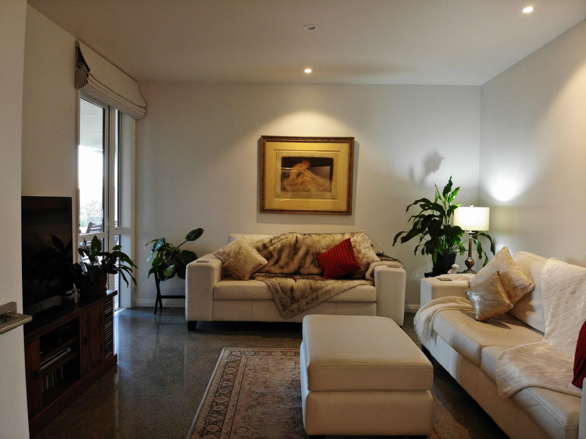 Bar/Salón Lavender Vale