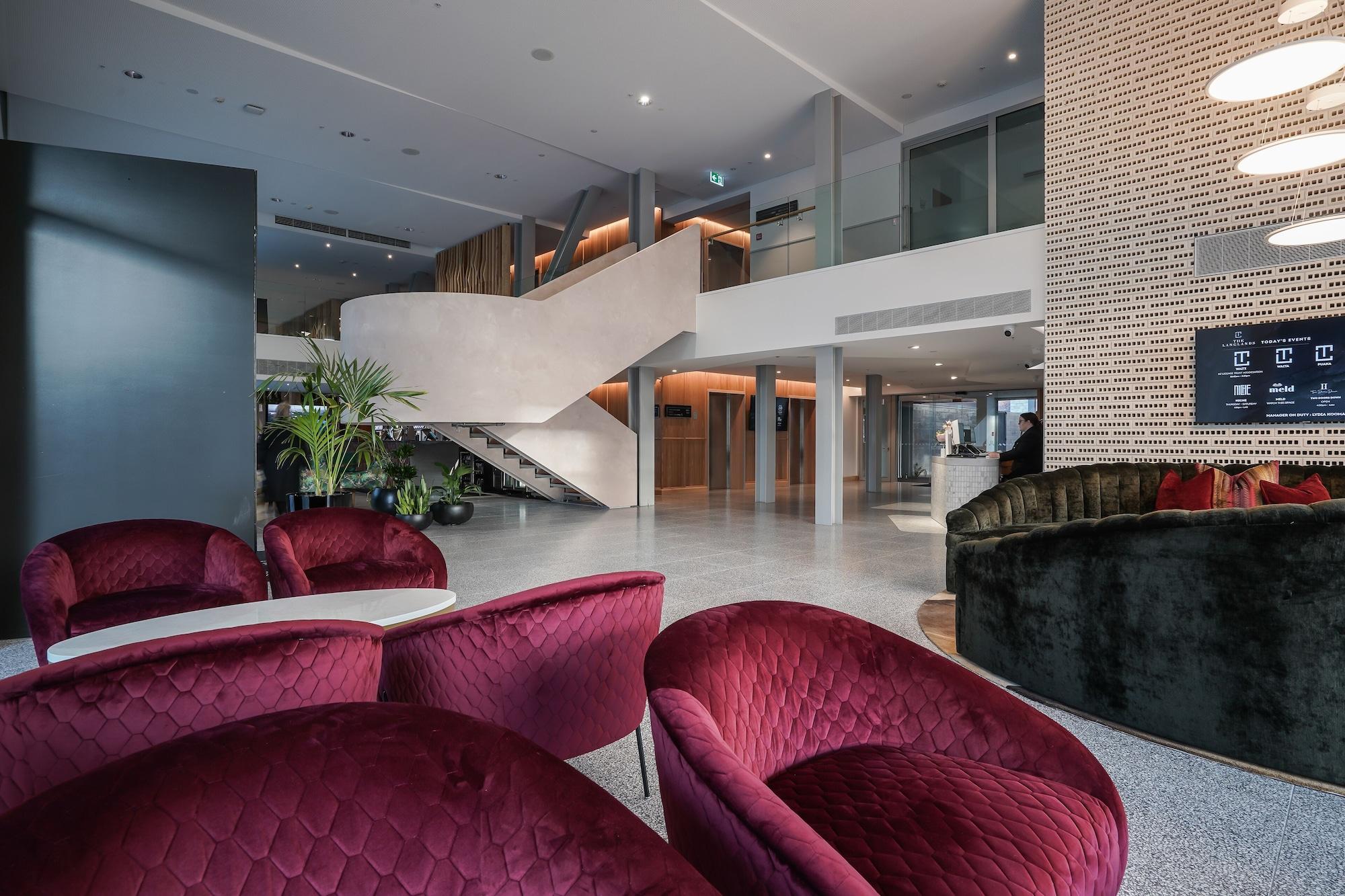Vista Lobby The Langlands Hotel