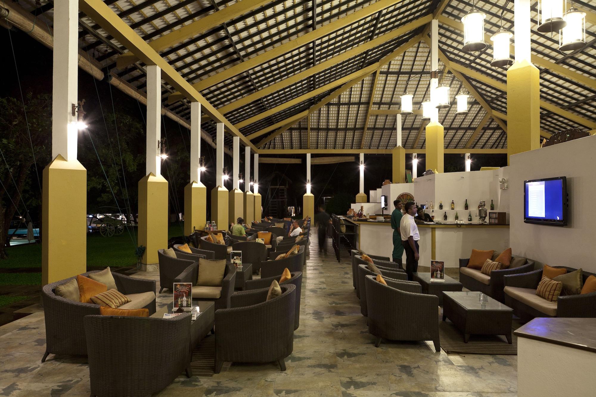 Vista Lobby Amaya Lake Dambulla
