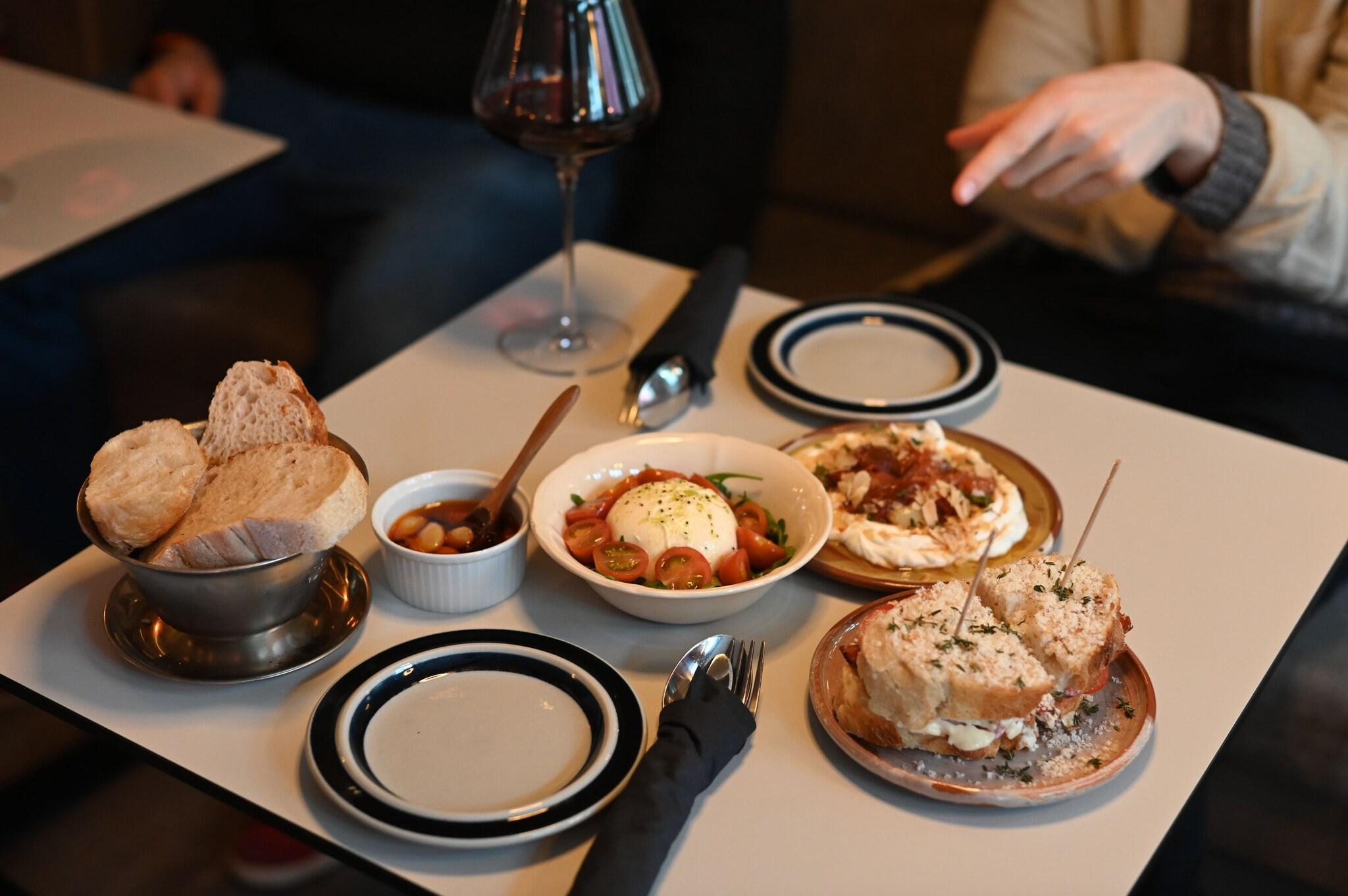 Vista Lobby Hotel Local 101