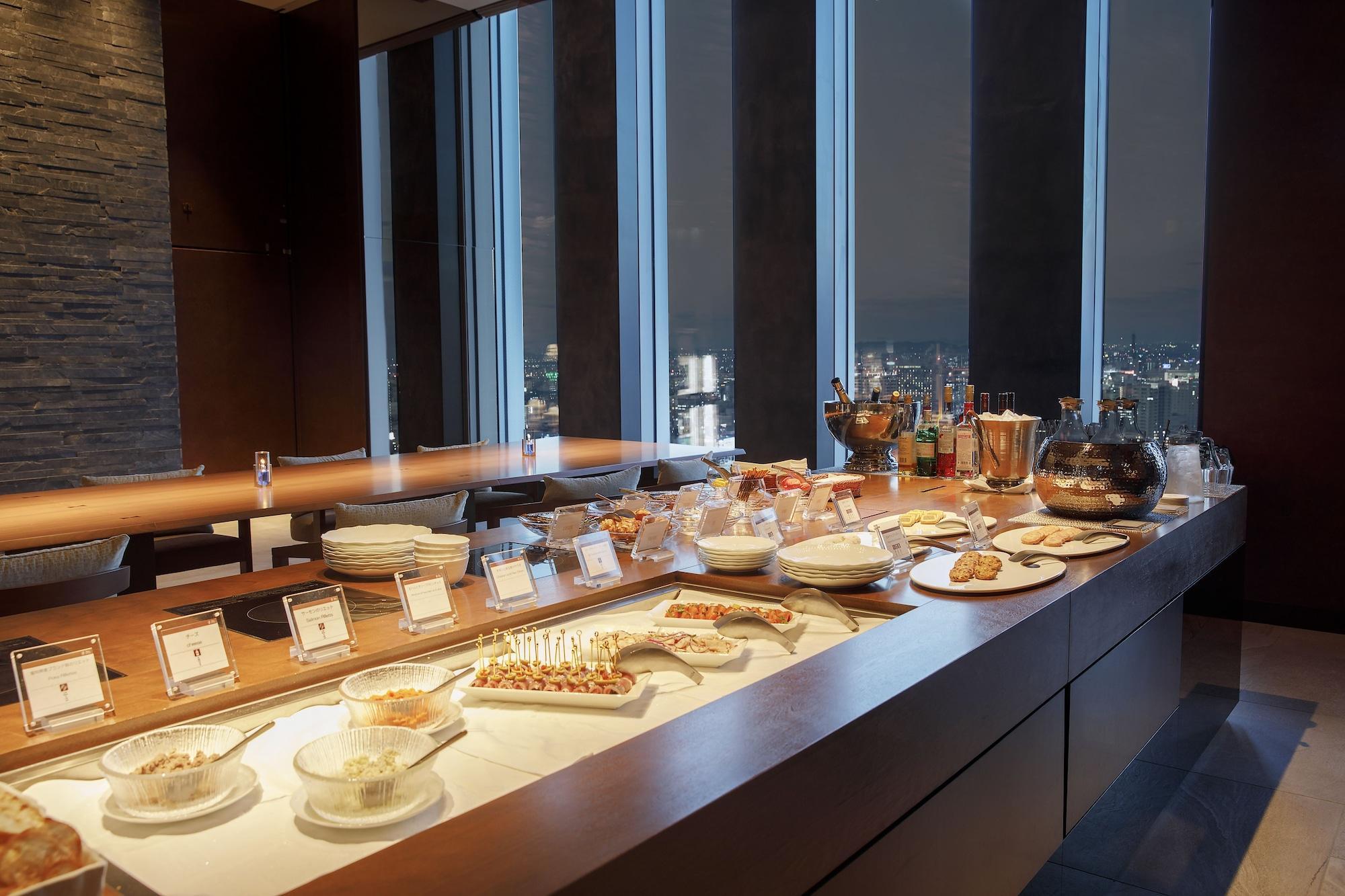 Instalaciones Recreativas Nagoya Prince Hotel Sky Tower