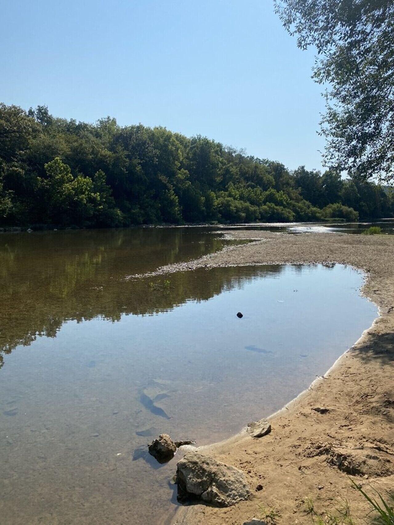 Varios Carlton Marion Inn