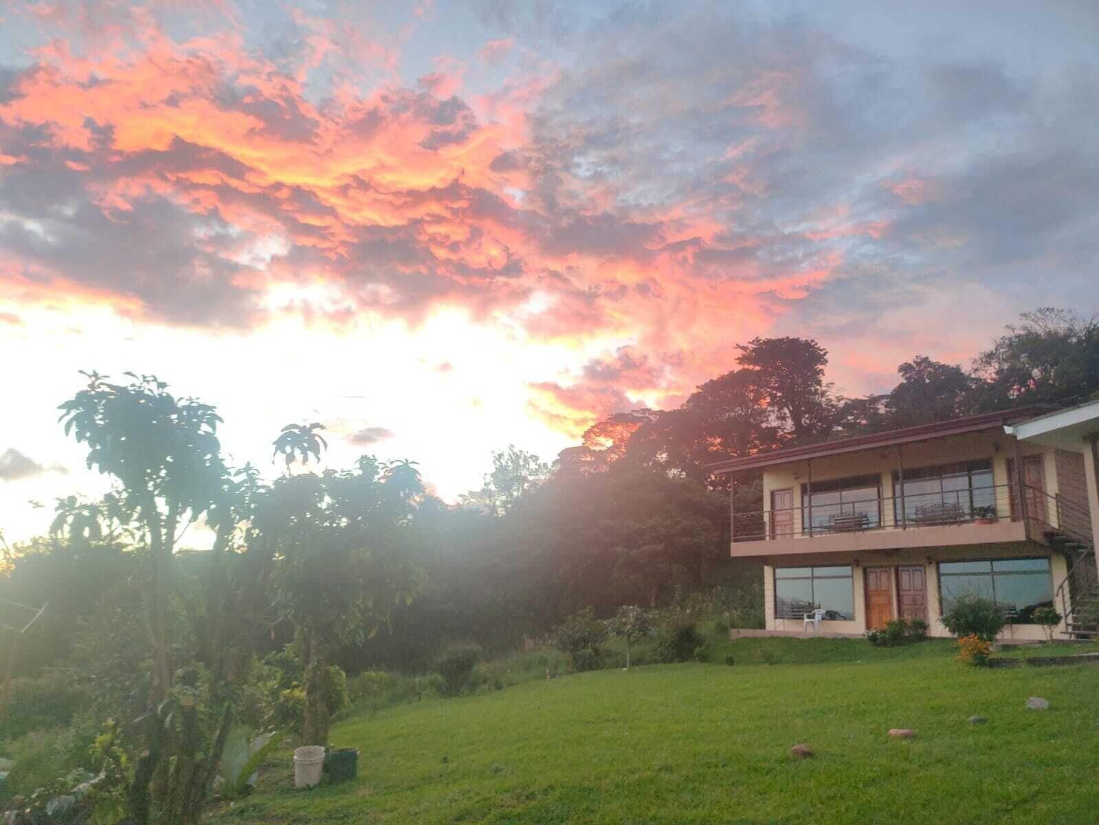 Varios Apartments Monte Luna Mountain View