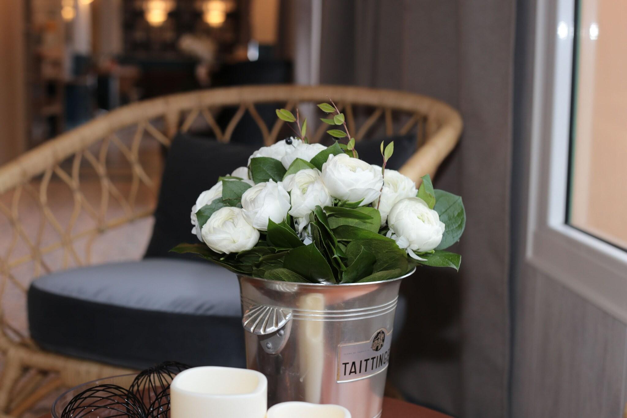 Vista Lobby Hôtel Pavillon Impérial