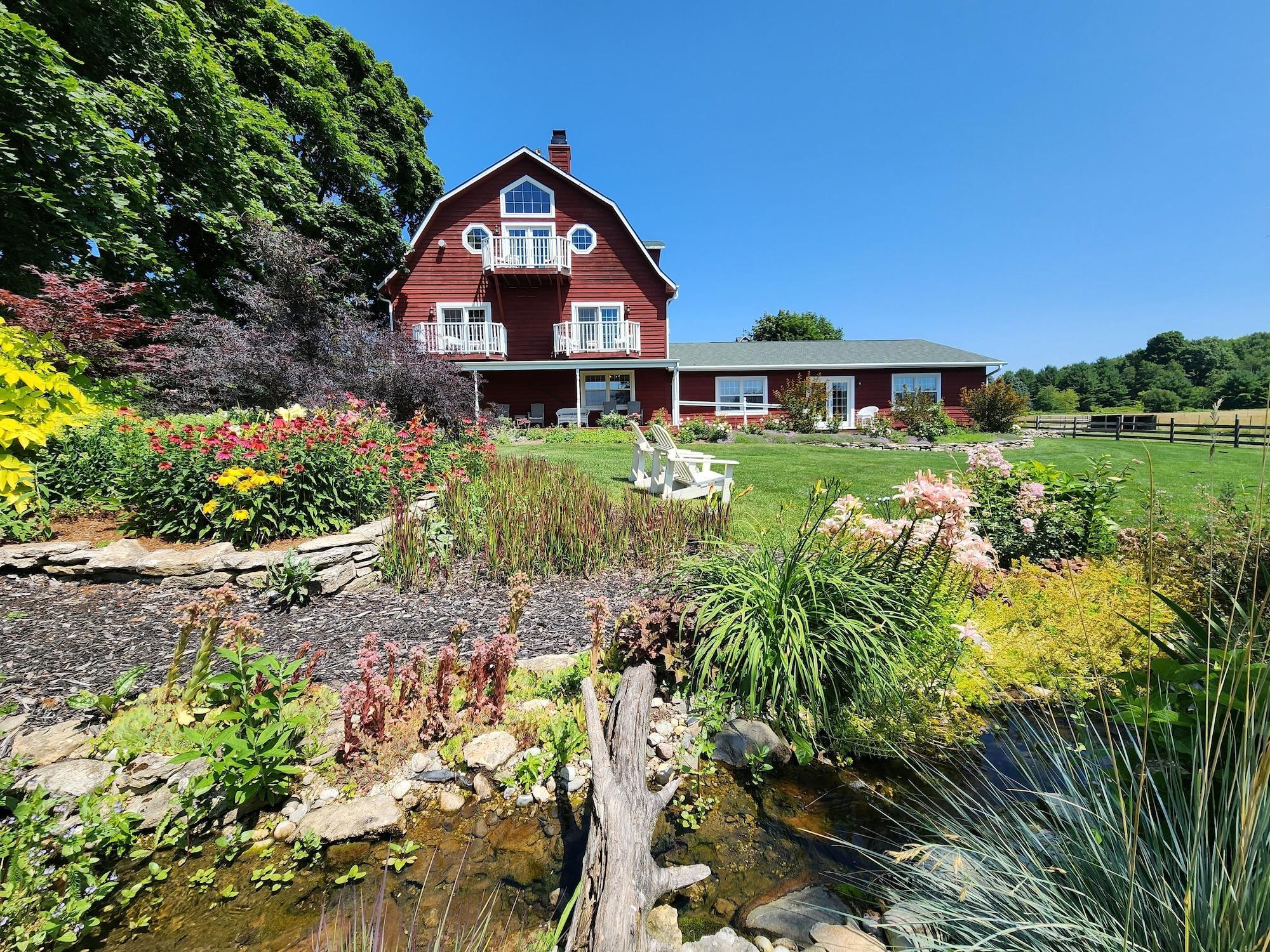 Vista Exterior Chanticleer Guest House