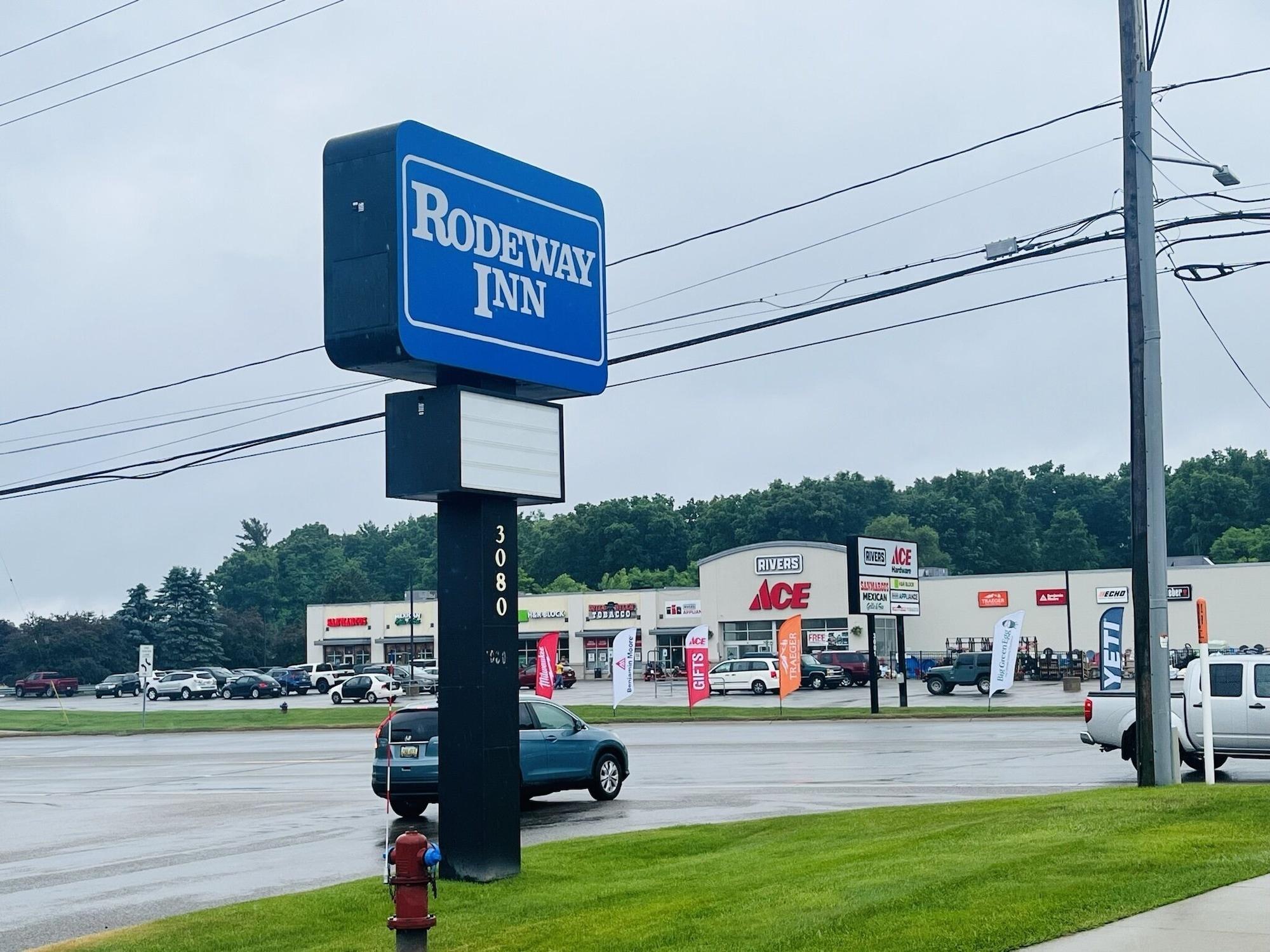 Vista Exterior Rodeway Inn