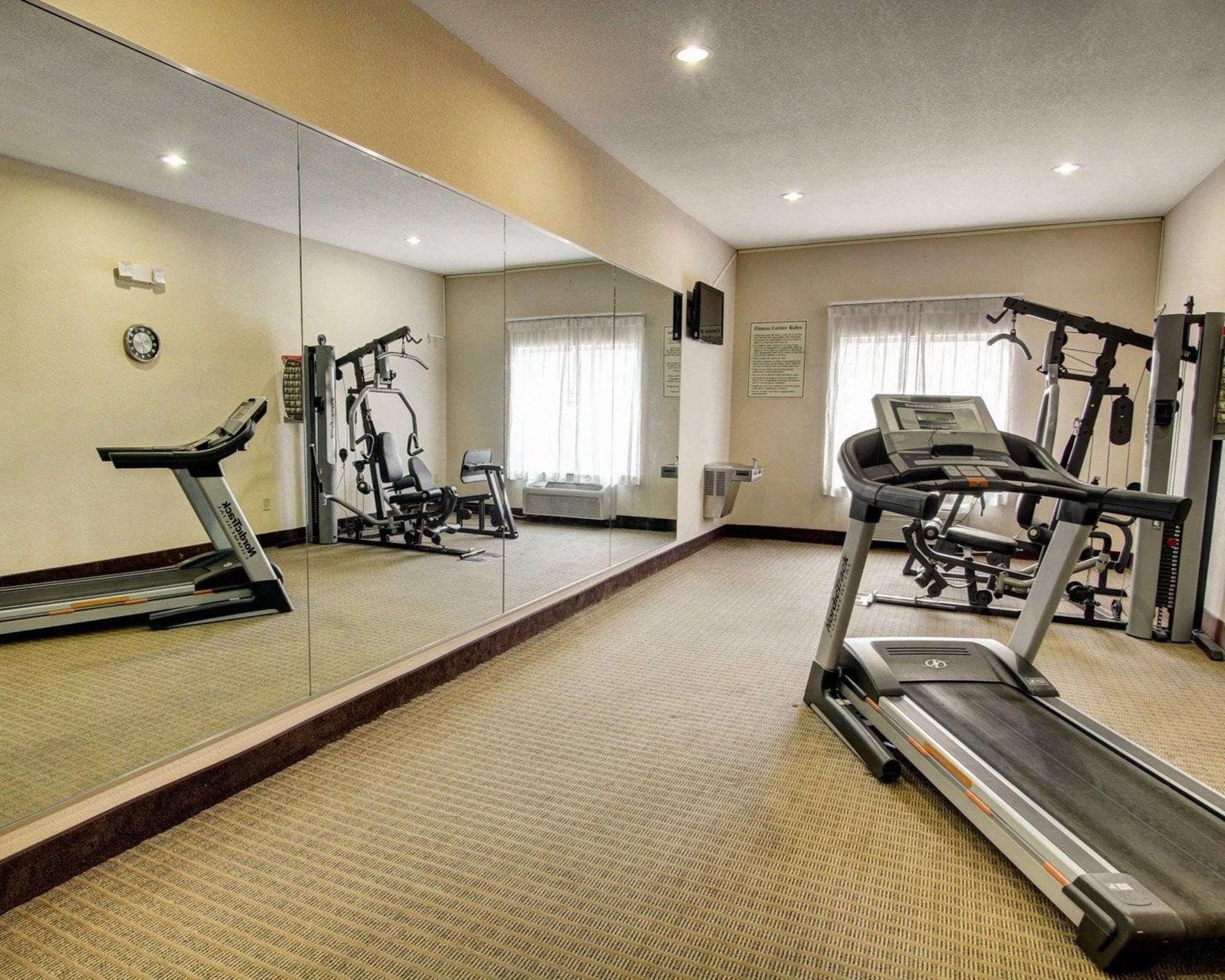 Gimnasio Comfort Inn And Suites Alvarado