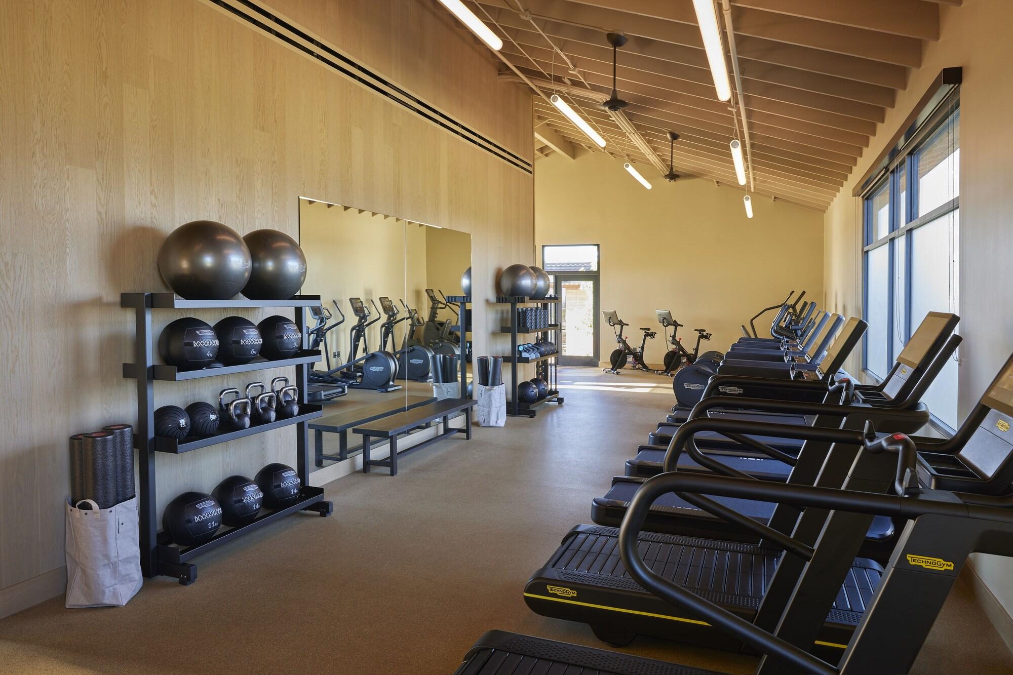 Gimnasio Stanly Ranch, Auberge Collection