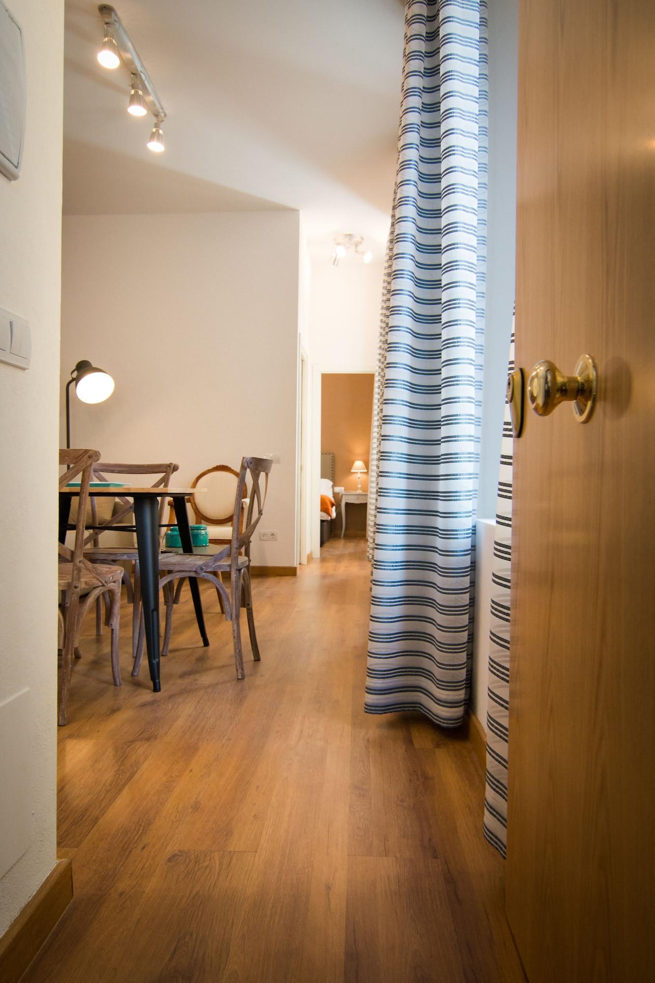 Vista Lobby Holidays2Malaga Comfort Apartments