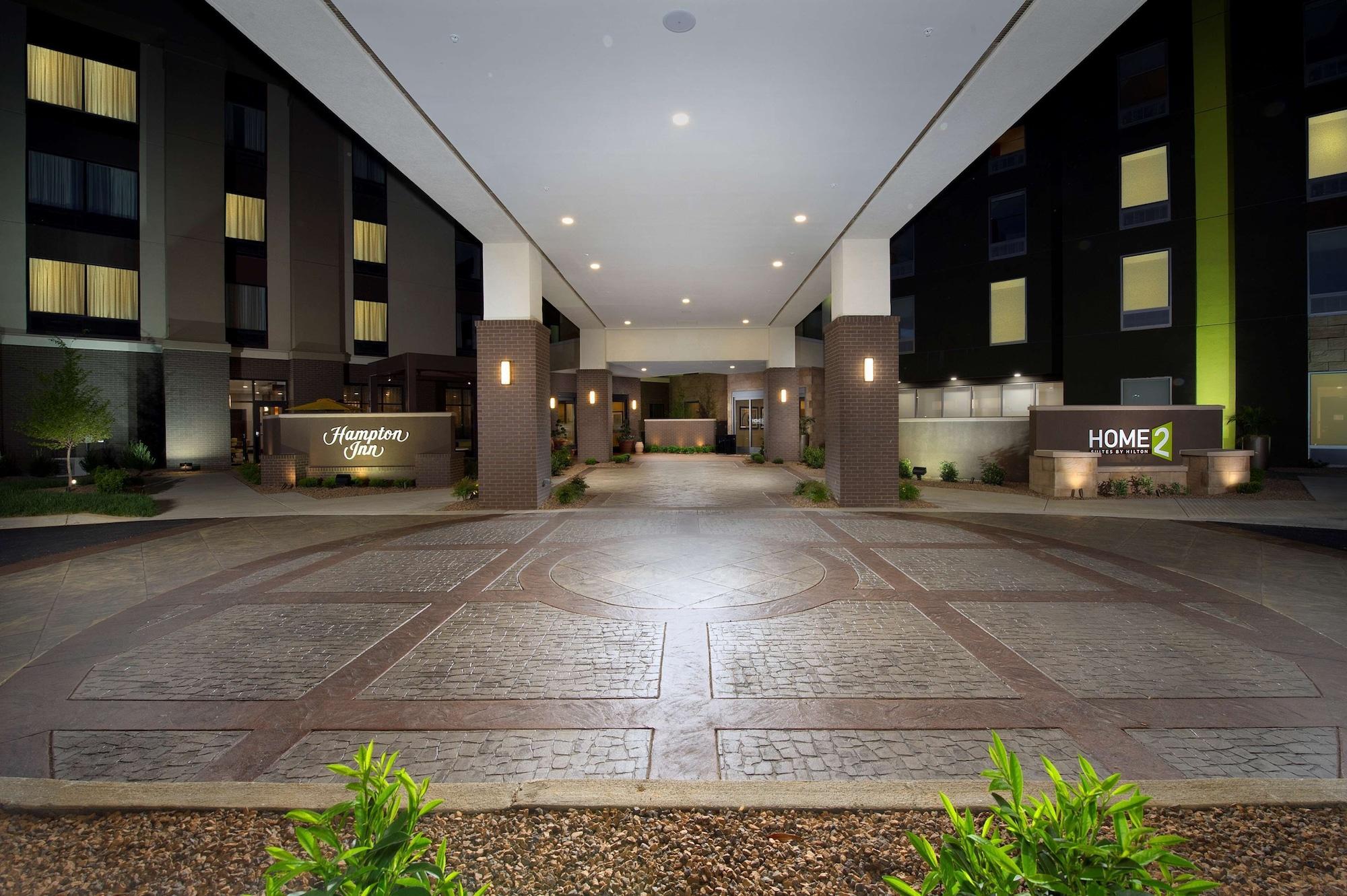Vista Exterior Hampton Inn Louisville East/Hurstbourne