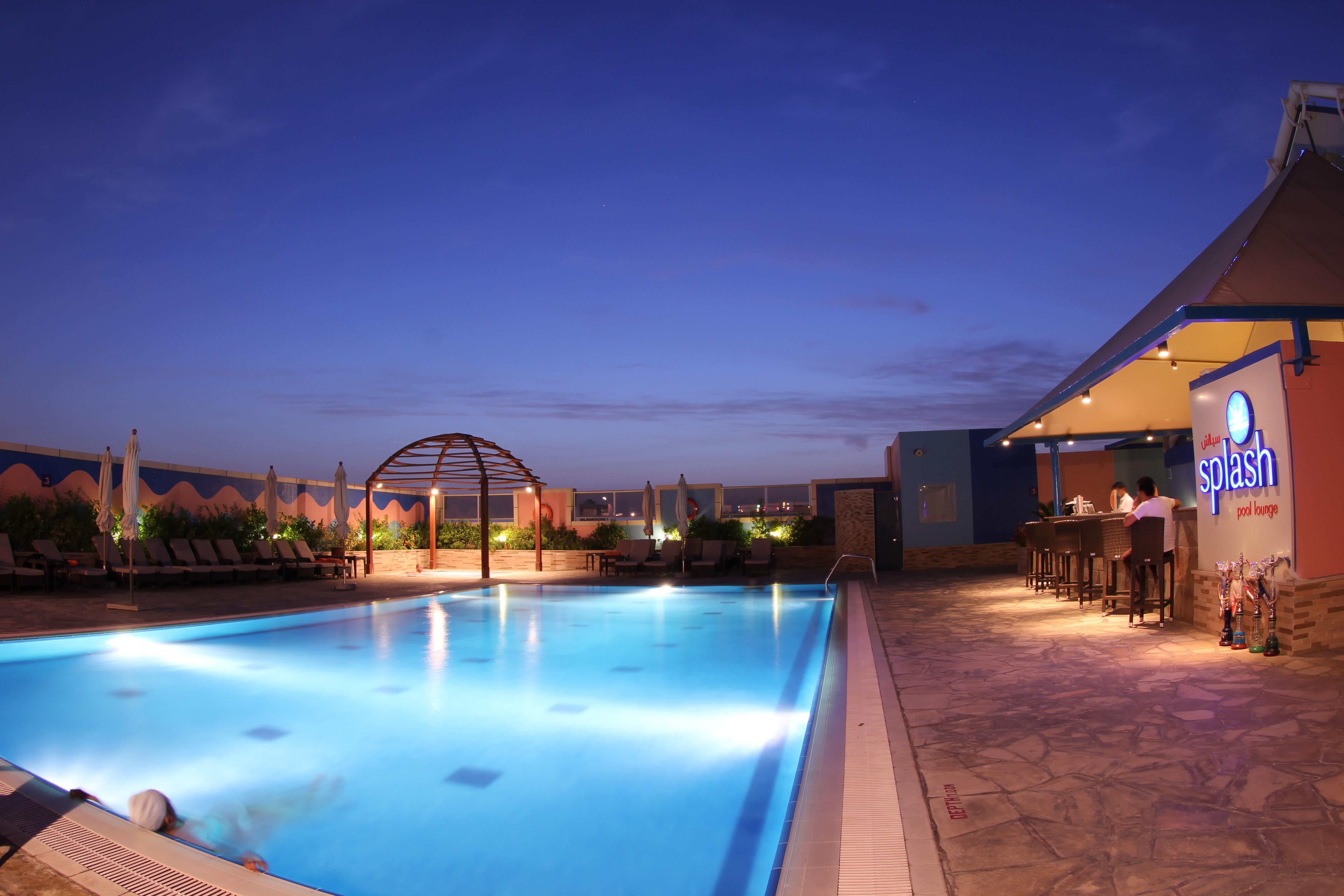 Varios TIME Grand Plaza