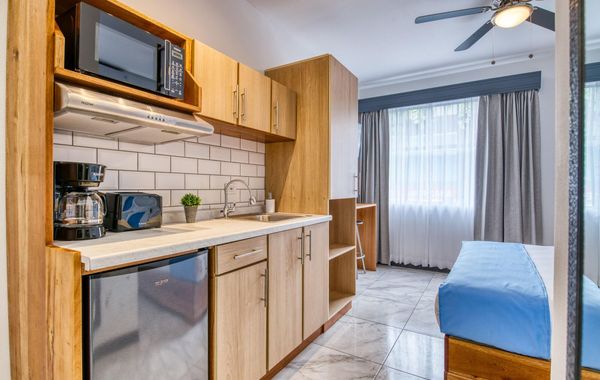 Private Apartment in the Heart of San Jose!