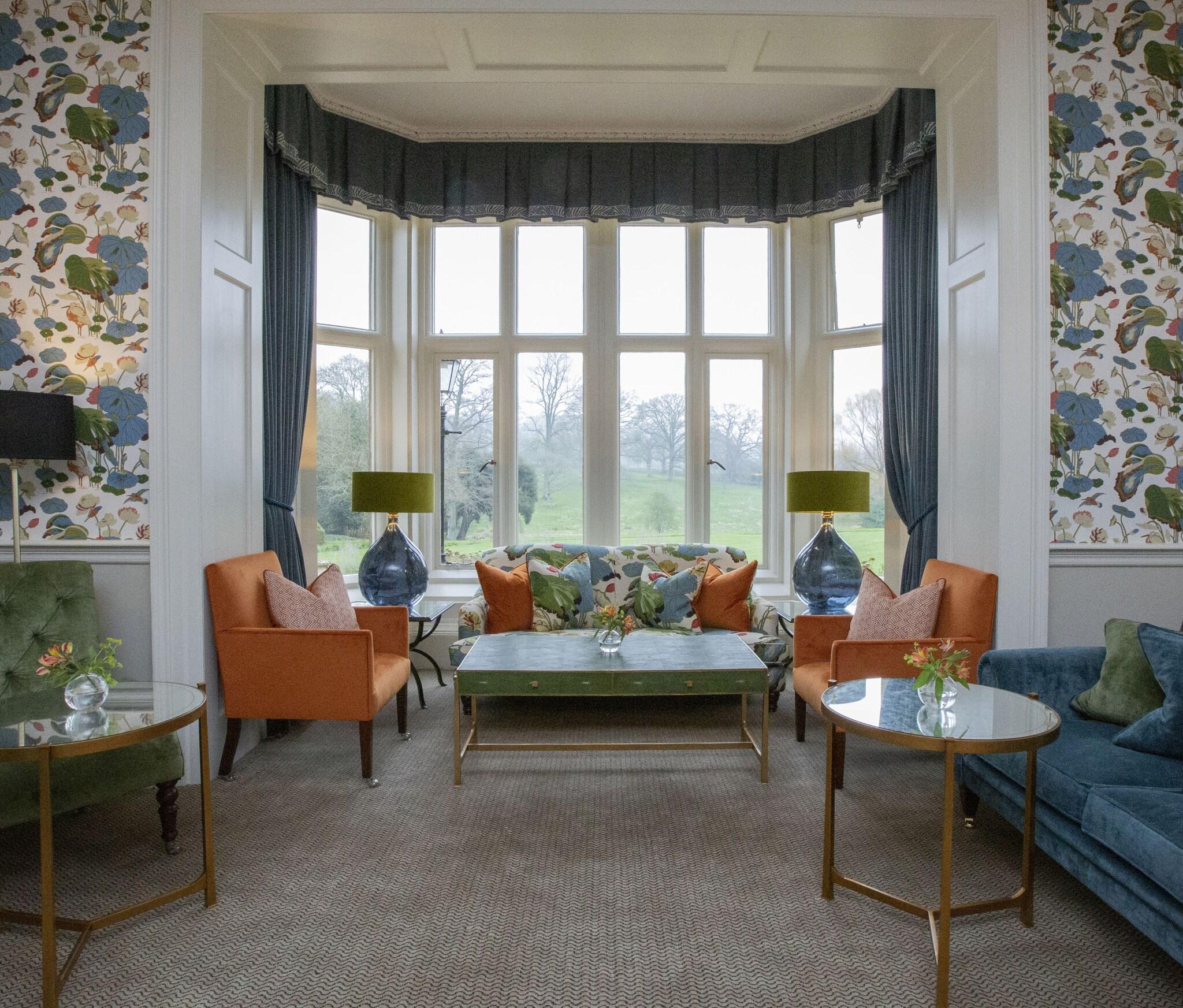 Bar/Salón Lords of the Manor Hotel