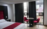 Hotel Embassy