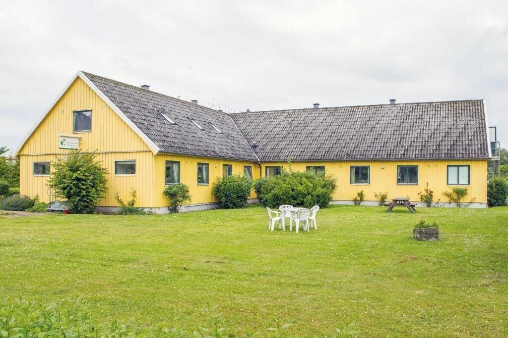 Varios Bruksparkens Vandrarhem