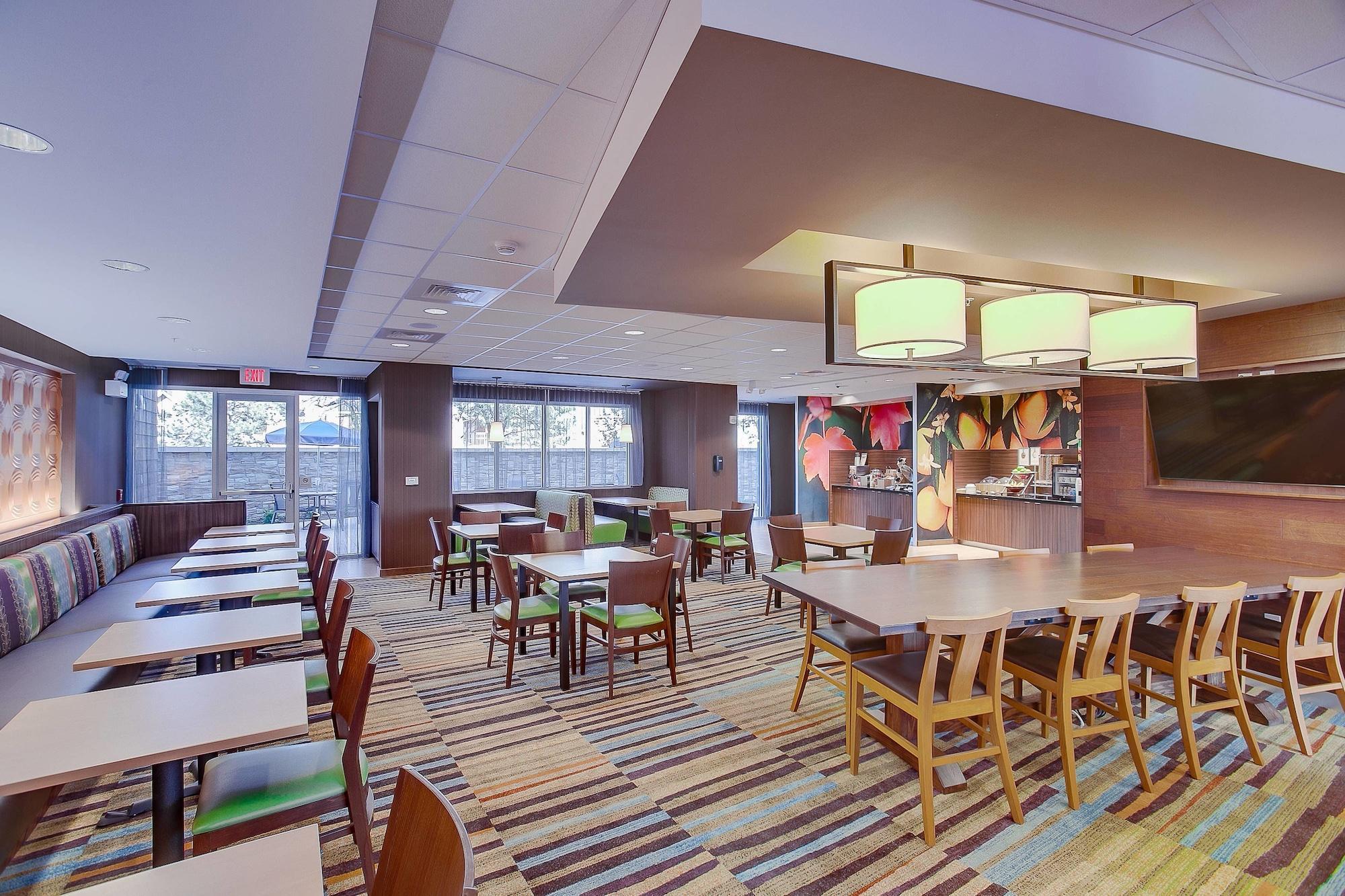 Restaurant Fairfield Inn & Suites by Marriott Wichita East
