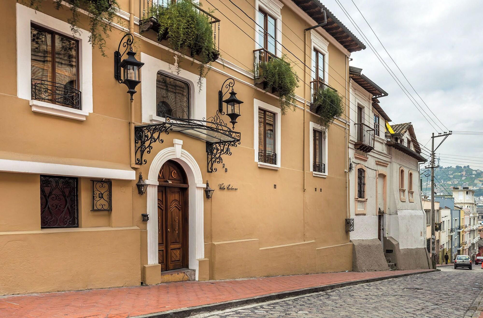 Varios Villa Colonna