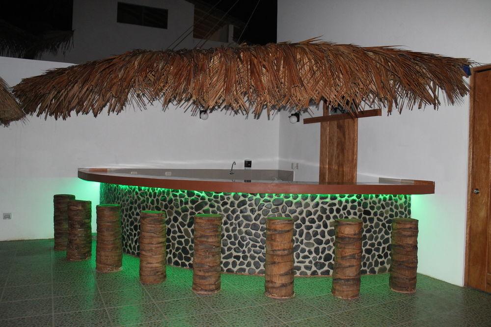 Bar/Salón Akas Hotel Apartamentos